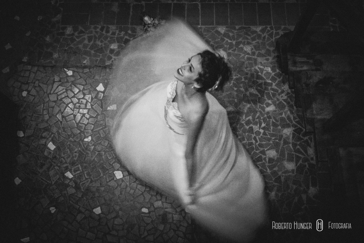 ensaios românticos em monte verde, lua de mel em monte verde, fotos em monte verde , fotos criativas de ensaios, noivos em monte verde, fotografia monte verde