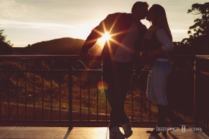 ensaios românticos em monte verde, lua de mel em monte verde, fotos em monte verde , fotos criativas de ensaios, noivos em monte verde, fotografia monte verde