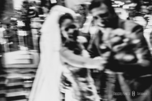 fotos criativas de casamento em preto e branco