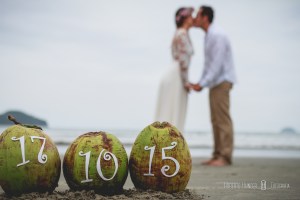 idéias criativas para ensaios pré casamento, inspirações para fotos na praia de ensaios pré wedding, fotos de ensaios pouso alegre e itajubá