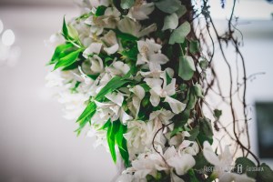 fotos do casamento de samuel e Kelly, realizado em Pouso Alegre no Villa 459, com os parceiros, Cabelo Matheus Pereira e Eliana, Fernando Nasser, Make Danila Torres, Vestido da noiva Miriane noivas, Preparação noivo: Atelier Rafael Garroni. (Rafael Garroni Alfaiataria), Buffet & Espaço: Buffet Villa 459, Decoração Dudu Vasconcelos; Bombons: Dona KA, Doces Finos Enjoy (Forminhas de doce.etc); Móveis - H2 Locações e Eventos, Iluminação - Roberto Flôres, Bolo - Ana Paula Abreu.
