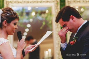 fotos do casamento de samuel e Kelly, realizado em Pouso Alegre no Villa 459, com os parceiros, Cabelo Matheus Pereira e Eliana, Fernando Nasser, Make Danila Torres, Vestido da noiva Miriane noivas, Preparação noivo: Atelier Rafael Garroni. (Rafael Garroni Alfaiataria), Buffet & Espaço: Buffet Villa 459, Decoração Dudu Vasconcelos; Bombons: Dona KA, Doces Finos Enjoy (Forminhas de doce.etc); Móveis - H2 Locações e Eventos, Iluminação - Roberto Flôres, Bolo - Ana Paula Abreu.