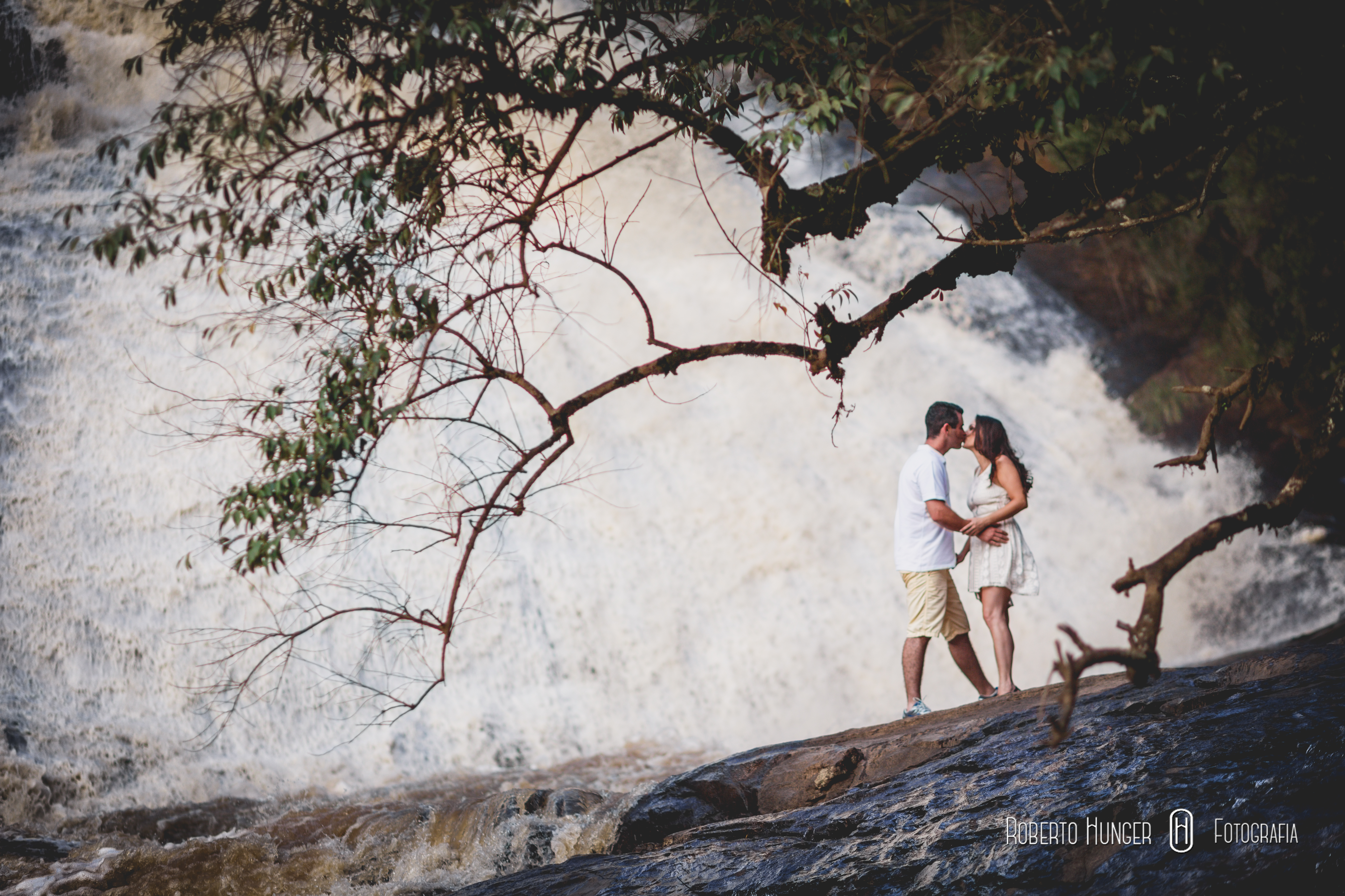 Roberto Hunger fotografia, fotógrafo de casamento em ouro fino, fotógrafo de casamento em monte verde, inconfidentes fotógrafo de casamento, fotógrafos mineiros de casamento, sul de minas fotógrafos de casamento, são lourenço e pouso alegre fotografia de casamento, fotógrafo de casamento São João Del Rei , fotografia de casamentos gonçalves, monte verde casamentos