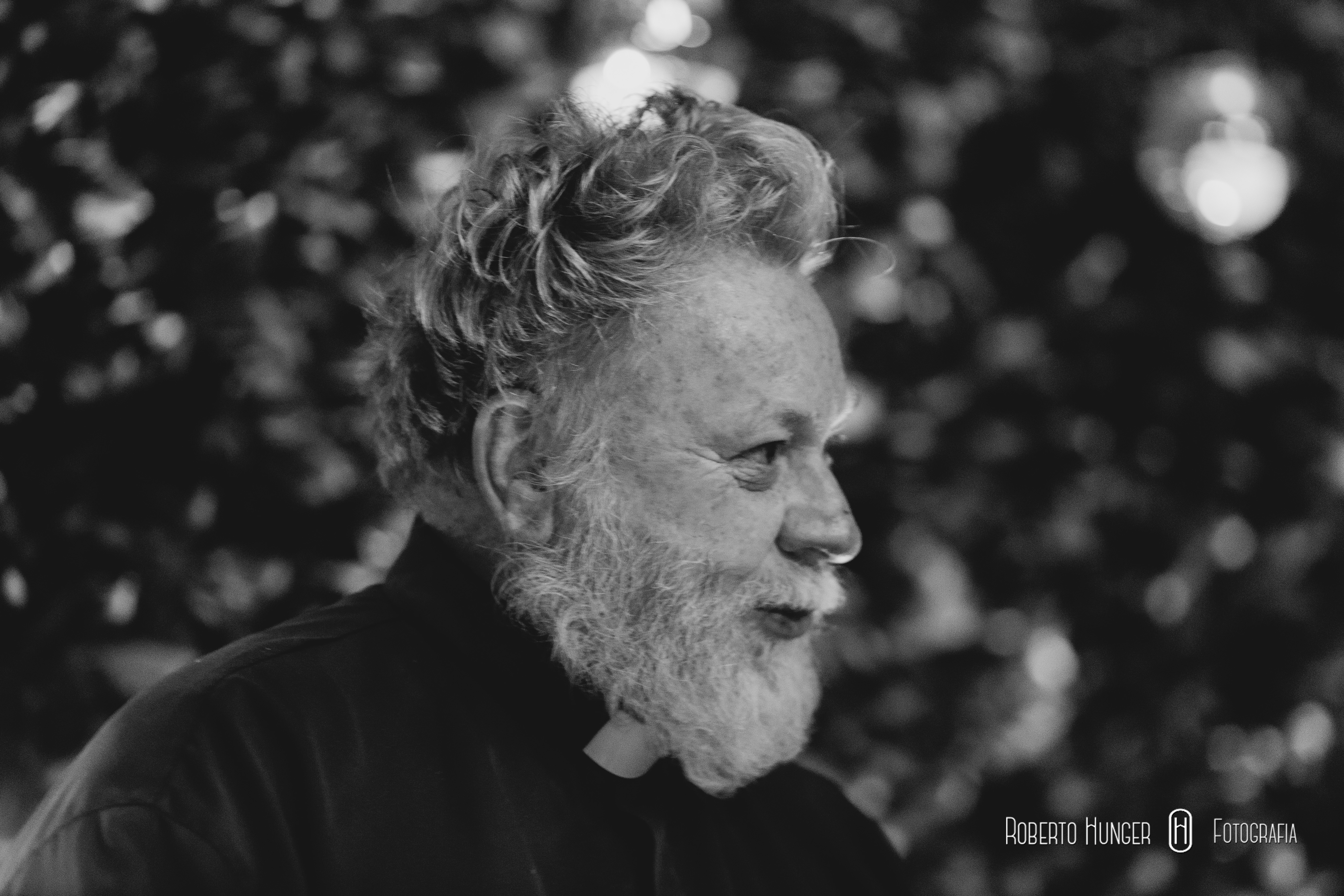 celebrante rogério , celebrante de casamentos em poços de caldas, fotografia de casamento em minas gerais, borda da mata fotógrafia de casamento, casamentos classe média, casando em minas gerais, pouso alegre ftografia de casamento, casando em tirandes minas gerais, fotógrafos em monte verde casamentos, onde casar em poços de caldas, varginha fotografia de casamentos