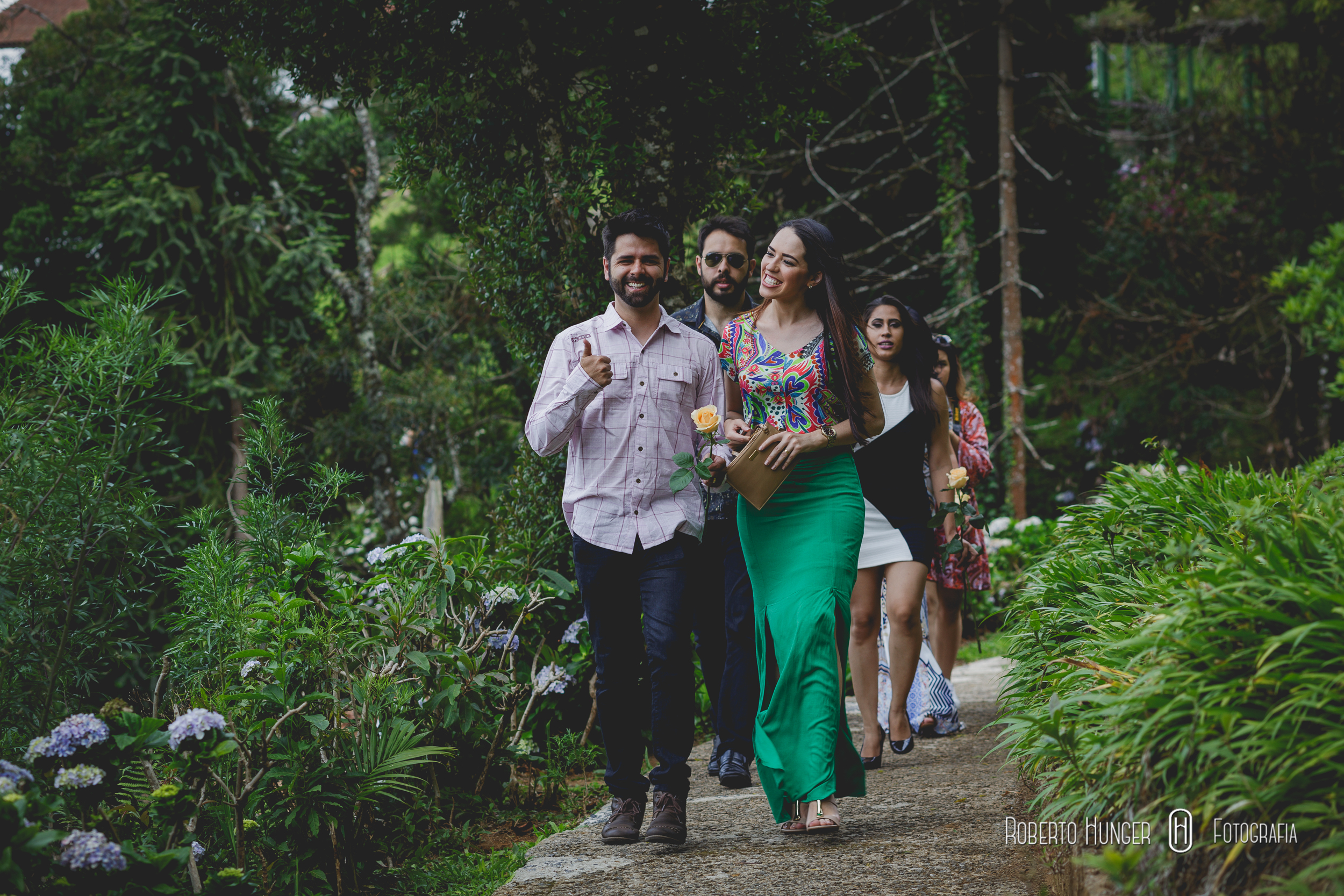 Roberto hunger fotografia, fotografia de casamento em pouso alegre, itajubá fotos casamentos, varginha fotógrafo de casamento, melhores fotos de casamento sul de minas, monte verde e camanducaia onde casar, hoteis e pousadas para casamento em minas gerais, casando nas montanhas sul de minas, cambui minas gerais, borda da mata, fotografia de casamento em ouro fino e região, alfenas fotógrafo de casamento, fotografia de casamento monte verde , santa rita do sapucaí fotógrafo de casamento, paraisópoles fotografia de casamento, machado fotógrafo casamentos, fotografia de casamento nas montanhas, álbuns de casamento pouso alegre, pouso alegre fotógrafo,