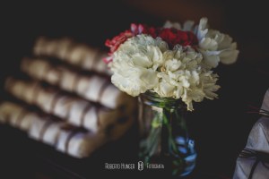 Roberto Hunger Junior; Estética Jéssica Pereira; make jéssica pereira, Tati Bueno cabelo; Vestido Atelier Rafael Garroni; Atelier Rafael Garroni; Decoração Cabana Hall Eventos; Cerimonial Cabana Hall, João Carlos Castro; Bufê Autieri Borin; Doces Kênia Vasconcelos; Bem casados Ana Cristina Bem Casados, Dj Junior Pee, Filmagem: 2B filmes