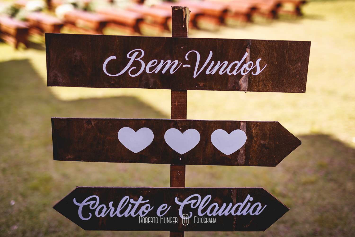 Roberto Hunger Junior; Estética Jéssica Pereira; make jéssica pereira, Tati Bueno cabelo; Vestido Atelier Rafael Garroni; Atelier Rafael Garroni; Decoração Cabana Hall Eventos; Cerimonial Cabana Hall, João Carlos Castro; Bufê Autieri Borin; Doces Kênia Vasconcelos; Bem casados Ana Cristina Bem Casados, Dj Junior Pee, Filmagem: 2B filmes