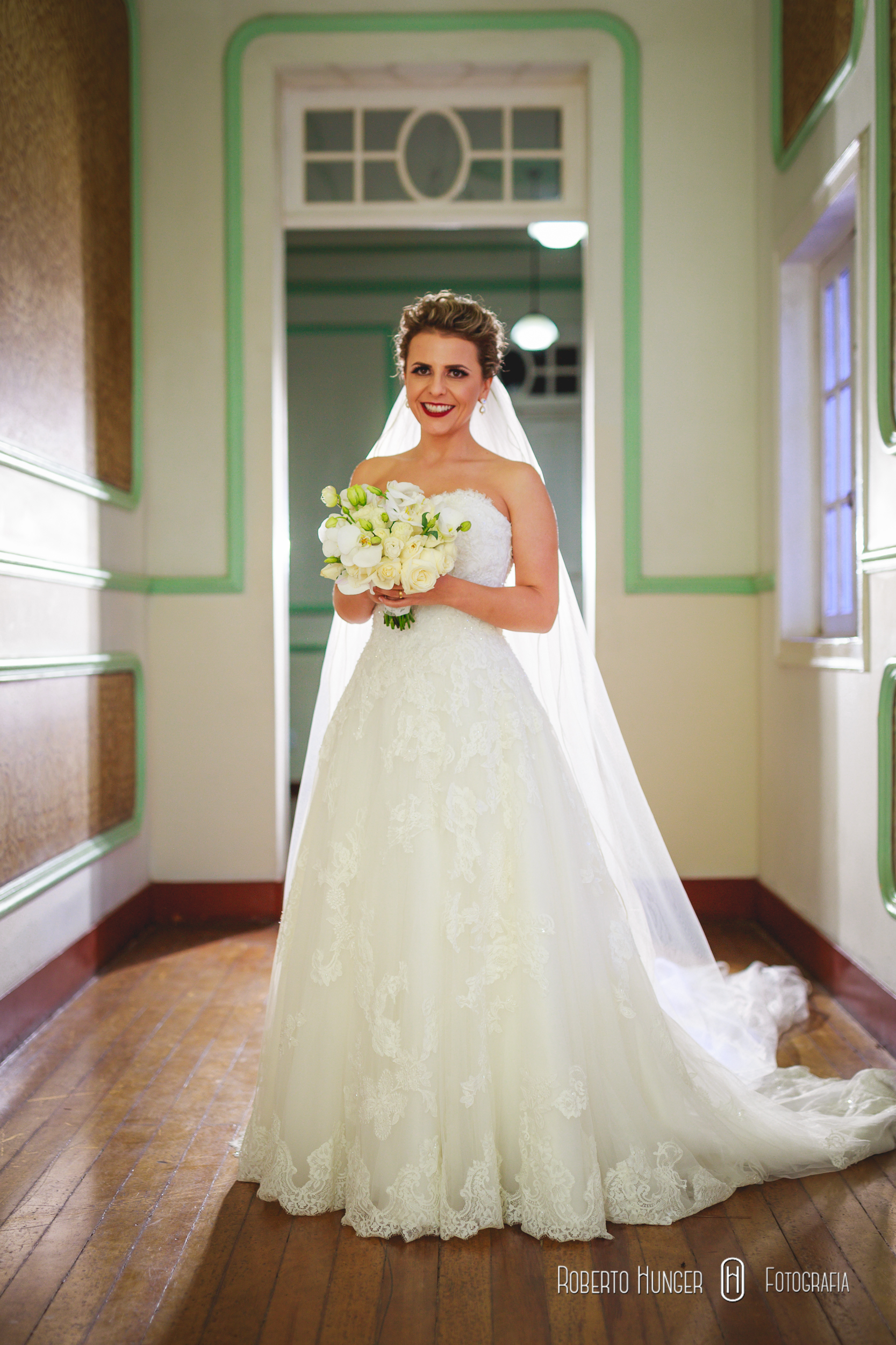 pouso alegre fotógrafo de casamento, itajubá álbuns de casamento, álbum de casamento em borda da mata e pouso alegre, melhor álbum de casamento de minas gerais, álbum de casamento lambari, álbum de casamento cambuí minas gerais, fotos de casamento cambui minas gerais, pousada cambhuy minas gerais casamentos, álbum de casamento itajubá, fotógrafo casamento monte verde, monte verde álbuns de casamento, monte verde casamento rústico, mini wedding monte verde casamentos.