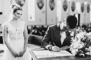 Vídeo Play filmes (Guilherme Yoshi) Fotografia: Roberto Hunger Junior e equipe. Cerimonial: Cerimonialy (Lucimara Souza); Make noiva/dia da noiva: EMME (Megue Costa); vestido noiva: Junior Pelissare; Make Noivo/dia do noivo: Santa Roma Cambuí; Igreja: Matriz de Nossa Senhora do Carmo Cambuí; Músicos da igreja: Alligare Eventos; Festa e Buffet : Pousada Cambuhy (Fernanda Rodrigues De Souza Brito e Leandro Brito) ; Decoração: Aninha Rodrigo Decoradores; Doces: Néia Rodrigues; Forminhas: Ana Lúcia Pereira; DJ: Marcelo Fagundes; Master Som; Mamãe brigadeiro, Banda: Odisseia/ Tribaus Bar: Souza Bartende.