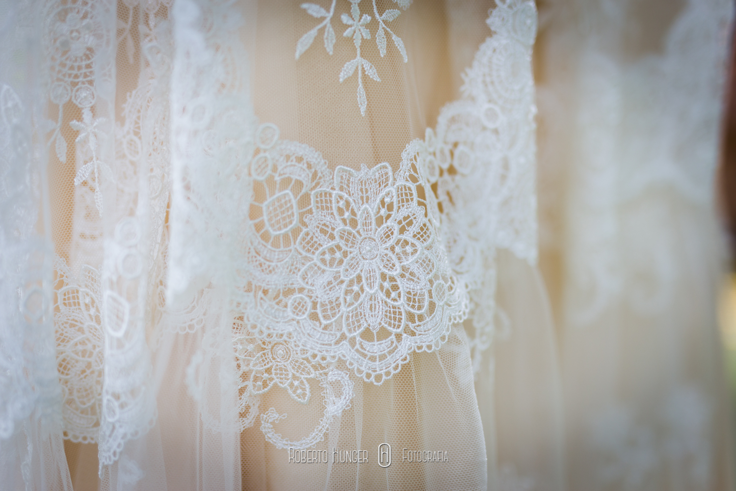 pouso alegre fotógrafo de casamento, itajubá álbuns de casamento, álbum de casamento em borda da mata e pouso alegre, melhor álbum de casamento de minas gerais, álbum de casamento lambari, álbum de casamento cambuí minas gerais, fotos de casamento cambui minas gerais, pousada cambhuy minas gerais casamentos, álbum de casamento itajubá, fotógrafo casamento monte verde, monte verde álbuns de casamento, monte verde casamento rústico, mini wedding monte verde casamentos.