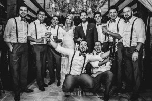 Fotografia: Roberto Hunger Fotografia e equipe; Filmagem : Guilherme Yoshi / Produtora Play Filmes Cabelo e Maquiagem : Gisele Barbosa; Decoração igreja e festa : Cristian Montal; Sonorização cerimônia: Enlace musical; Recepção: Chácara Silex; DJ : Adriano; Banda Keiskara; Doces: Milene Monte Sião, Bem casados: Di Betha São Paulo.