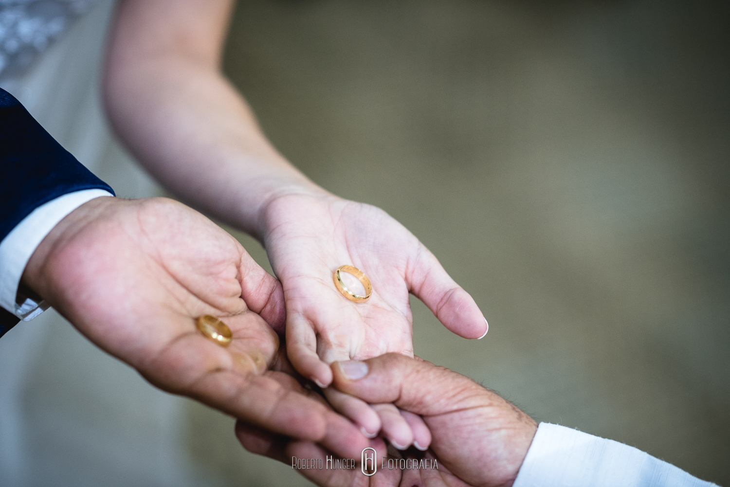 Onde casar em Itajubá ou pouso alegre? , fotógrafo em pouso alegre, fotógrafia de casamento em itajubá. , Cambui sul de minas gerais fotógrafo, monte verde e camanducaia fotógrafo de eventos, fotografia de casamento itajubá e piranguinho. Alfenas e lavras fotógrafo, Poço de caldas casamentos onde casar?, vestidos de casamento fotografia sul de minas, pouso alegre decoração de casamento, doces de casamento em itajubá.