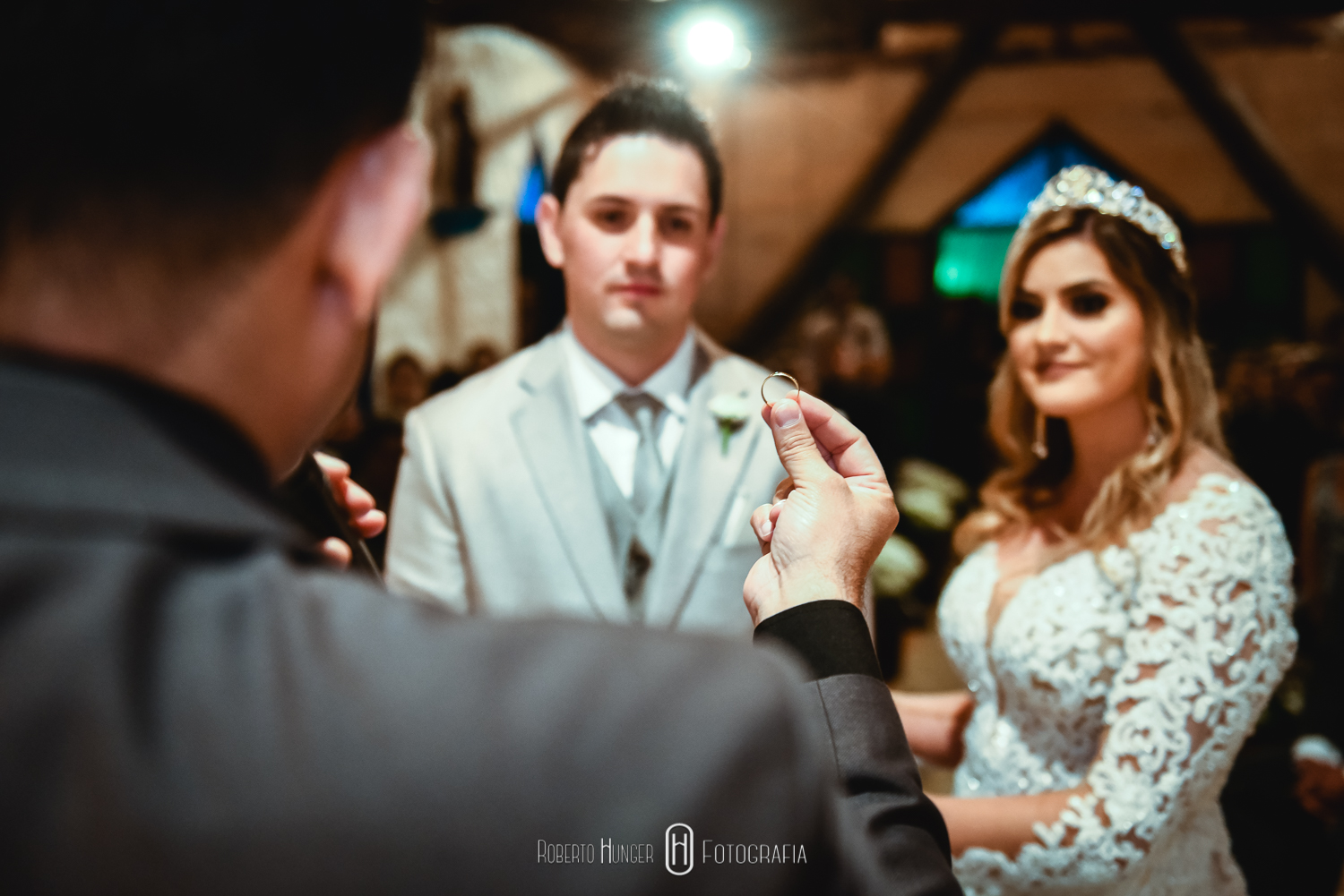Fotógrafo de casamento em ouro fino e jacutinga, santa rita do sapucai fotografia de 15 anos, fotógrafo pouso alegre e itajubá, lambari e trÊs pontas fotógrafo, casamentos em minas gerais, sul de minas gerais fotografia, monte verde fotos de casamentos, noivas pouso alegre e itajubá. Onde casar em Itajubá?