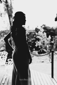 Espaço: Hotel Serra Bonita Assessoria: Ana Faria Celebrantes: Pedro Serra e Camille Amos Lardan Decor: Menu Decor Gastronomia: Buffet Expresso Gourmet Forografia: Roberto Hunger Fotografia e equipe; Vídeo: Make a Moment Beleza: Studio Glaucia Mafra Vestido: Rime Arodaky Doces Finos: Elisangela Doces Finos Música da Cerimônia: Carolina Hofmeister e André Hofmeister Música da Festa: GT Audio Sonorização | Samba Marcio Torres e Amigos | Banda Vacamarela