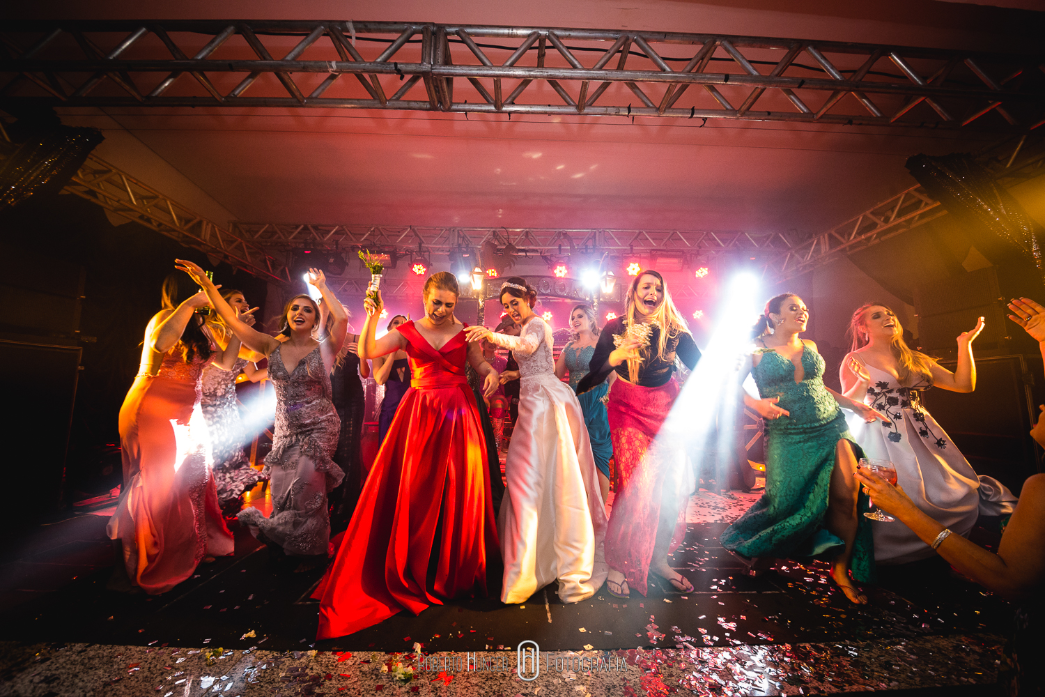 Fotografia de casamento itajubá e pouso alegre. Caldas e Poços de caldas fotógrafo de eventos, casamento fotos trÊs pontas e alfenas, lambari e monte verde fotografia de casamento, noivas sul de minas, camanducaia e extrema mg fotógrafo