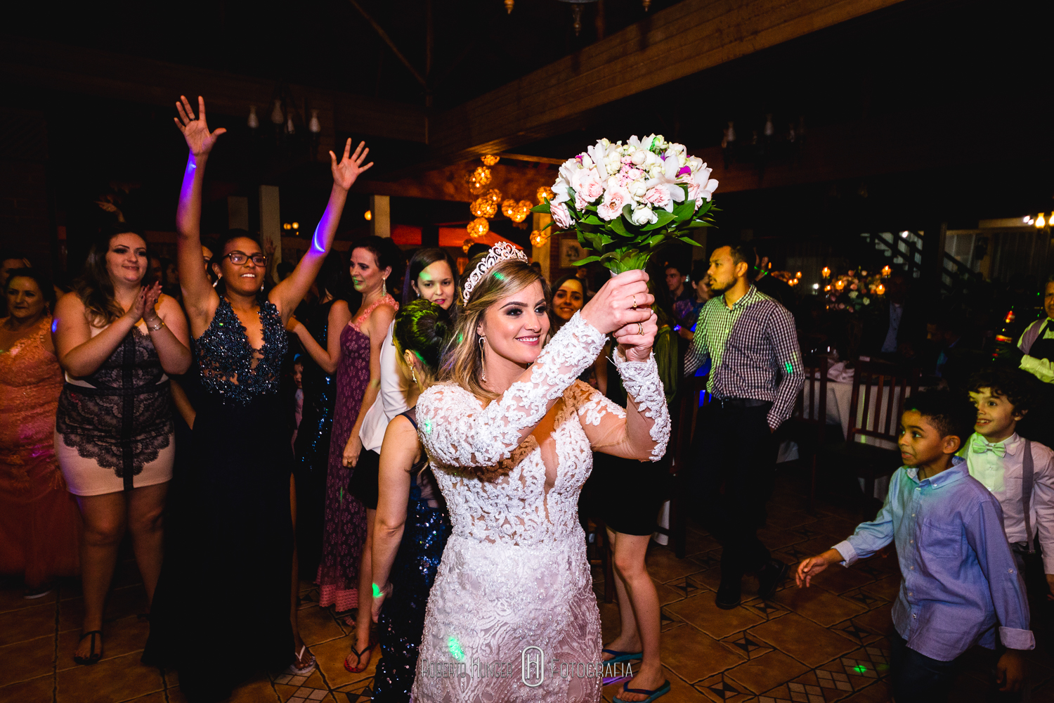 casamento-em-itajubá-minas-gerais, fotografria-de-casamento-itajubá, pouso-alegre-fotos-casamentos, noivas-itajubá, fotógrafo-de-casamentos-pouso-alegre