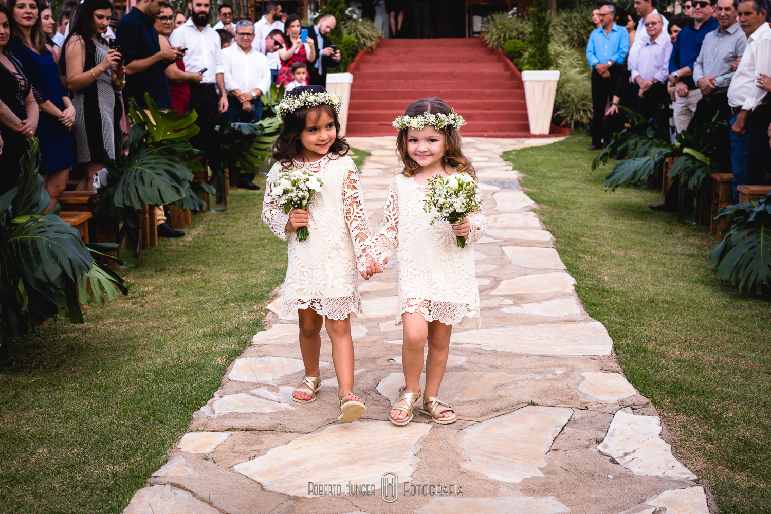 casamentos em inconfidentes, ouro fino fotógrafo de casamento, onde casar em inconfidentes, monte sião fotografias de casamento, fotografia de casamentos emocionantes, pouso alegre melhores fotos, casamentos itajubá, fotografia de casamento campos do jordão, monte verde casamentos pousadas hoteis, hoteis para casamentos em monte verde, onde casar em paraty, tiradentes fotografia de casamento, extrema minas gerais fotografo, fotos itajubá casamentos , onde casar em pouso alegre, onde casar em minas gerais, fotógrafo de casamento inconfidentes, ouro fino fotógrafo, vestidos de noivas fotos, fotógrafo de casamento alfenas e varginha, machado fotografo de casamento, andradas e jacutinga fotografia de casamento, roberto hunfer jr, fotografia de casamento sul de minas gerais
