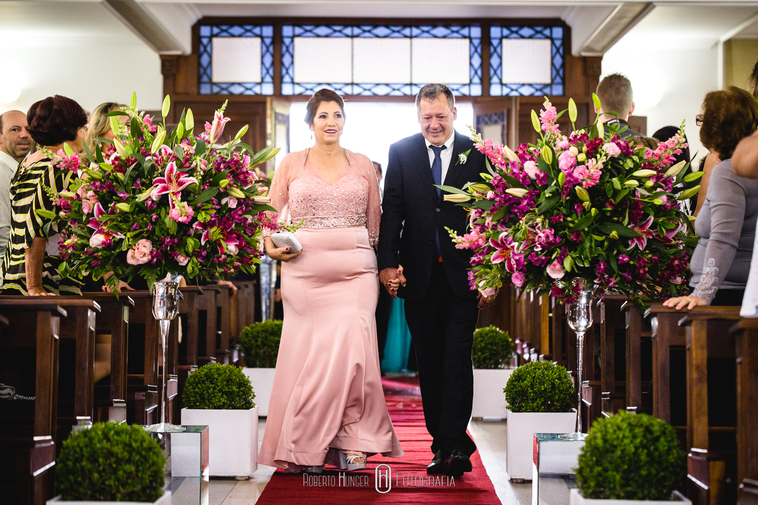 Fotógrafo de casamento em ouro fino e jacutinga, santa rita do sapucai fotografia de 15 anos, fotógrafo pouso alegre e itajubá, lambari e trÊs pontas fotógrafo, Onde casar em Pouso Alegre?, casamento-em-itajubá-minas-gerais, fotografria-de-casamento-itajubá, pouso-alegre-fotos-casamentos, noivas-itajubá, fotógrafo-de-casamentos-pouso-alegre