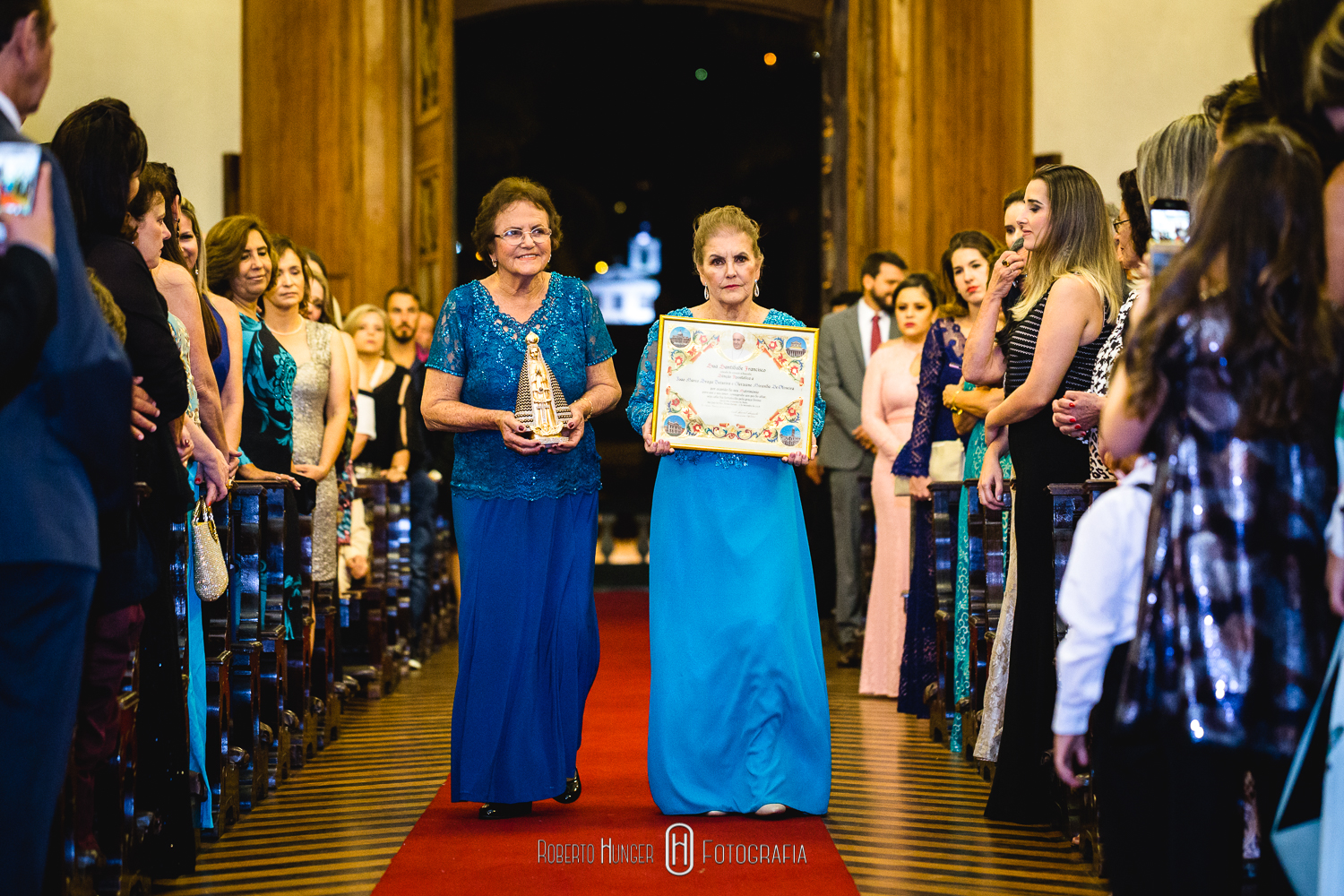 Fotografia de casamento em minas gerais, cidade de Pouso Alegre e itajubá fotogógrafo. Fotos de casamento São João del rei e tiradentes. Fotografia de casamento Monte Verde, pouso Alegre, itajubá e Cambui minas gerais.