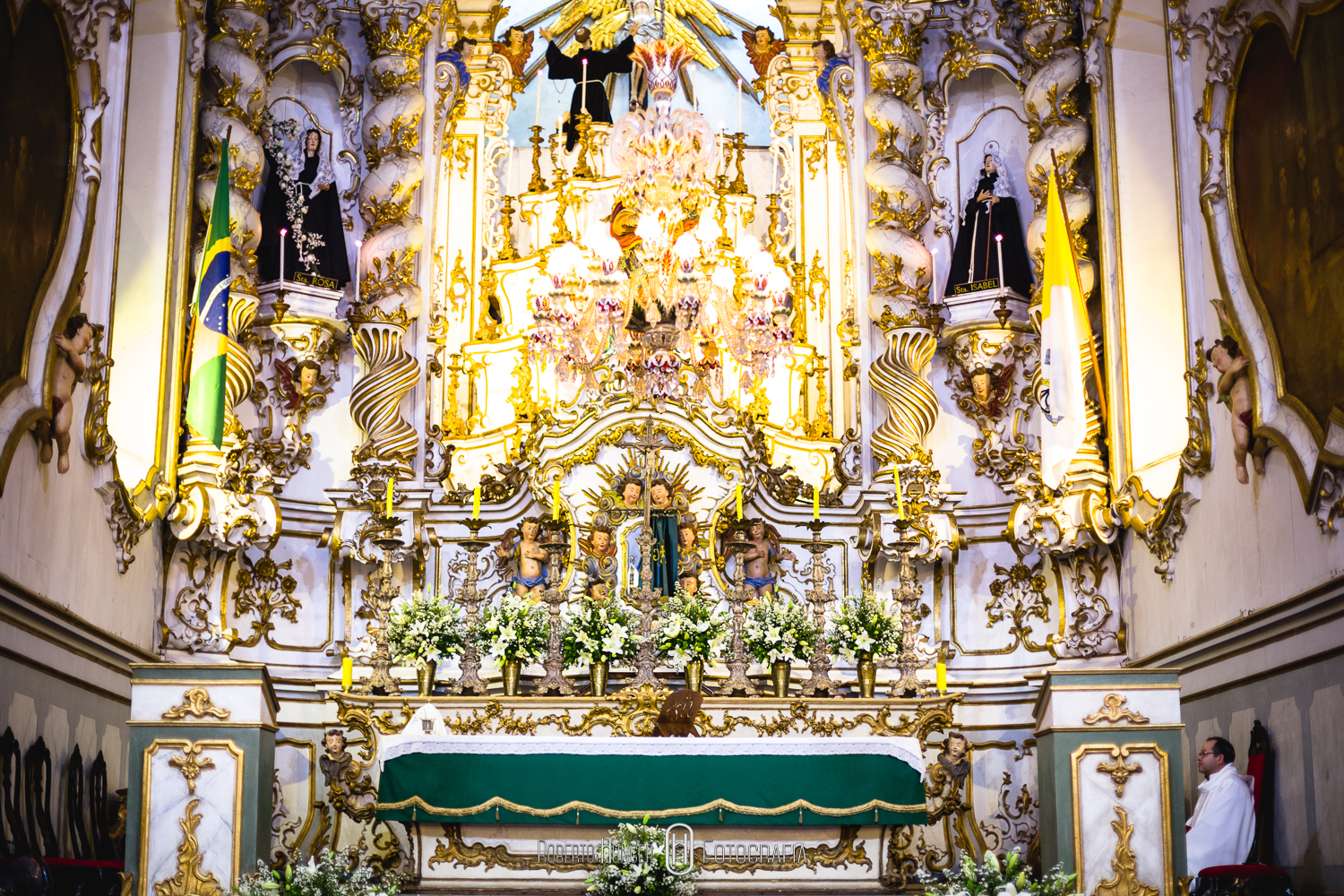 Roberto Hunger Fotografia. Onde casar em minas gerais? Fotografia de casamento sul de minas, pouso alegre e itajubá fotografia, borda da mata, lambari, santa rita do sapucai e poços de caldas fotos de casamento. Fotógrafo de casamento pouso alegre