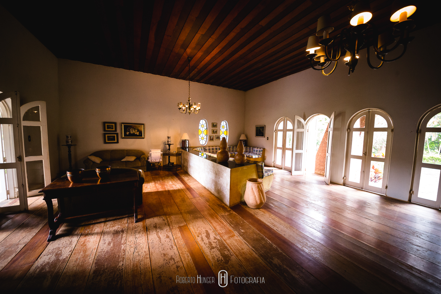 Cerimonial Cristina Guimaraes; Roberto Hunger Fotografia; 2b Filmes; Cia de Eventos Buffet; Elisangela Santana; Menu Decor; Juliana Campos; Convites e Cia. Impressos Finos; @ Garroni; @rafa garrafa; Atelier Rafael Garroni, casamento no campo, casamento em santa rita do sapicaí, casamento chique em minas gerais, onde casar em minas gerais. Alligare,, mega vox sonorizacao – christan siqueira dj, hotel fazenda vintem, Hotel Fazenda Vintém casamentos, Hotel Fazenda Vintém fotos.