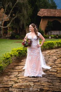 Cerimonial Cristina Guimaraes; Roberto Hunger Fotografia; 2b Filmes; Cia de Eventos Buffet; Elisangela Santana; Menu Decor; Juliana Campos; Convites e Cia. Impressos Finos; @ Garroni; @rafa garrafa; Atelier Rafael Garroni, casamento no campo, casamento em santa rita do sapicaí, casamento chique em minas gerais, onde casar em minas gerais. Alligare,, mega vox sonorizacao – christan siqueira dj, hotel fazenda vintem, Hotel Fazenda Vintém casamentos, Hotel Fazenda Vintém fotos.