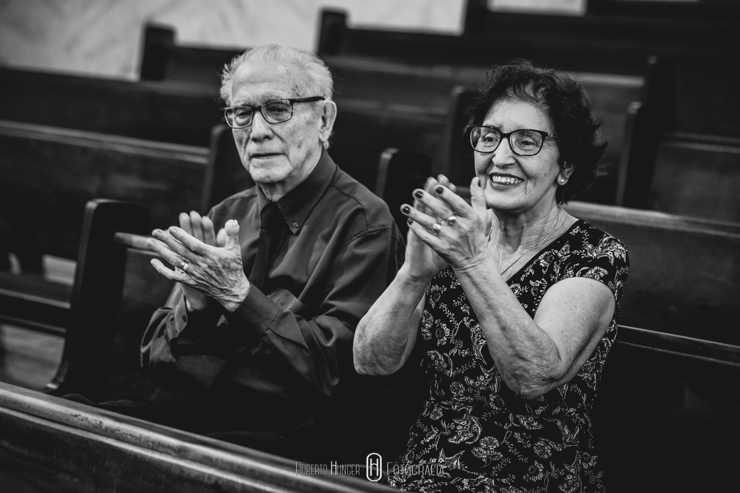 casamento católico em igrejas de minas gerais, casamento católico ao ar livre, casamento catolico entrada na igreja, cambui igreja matriz cerimônias de casamento