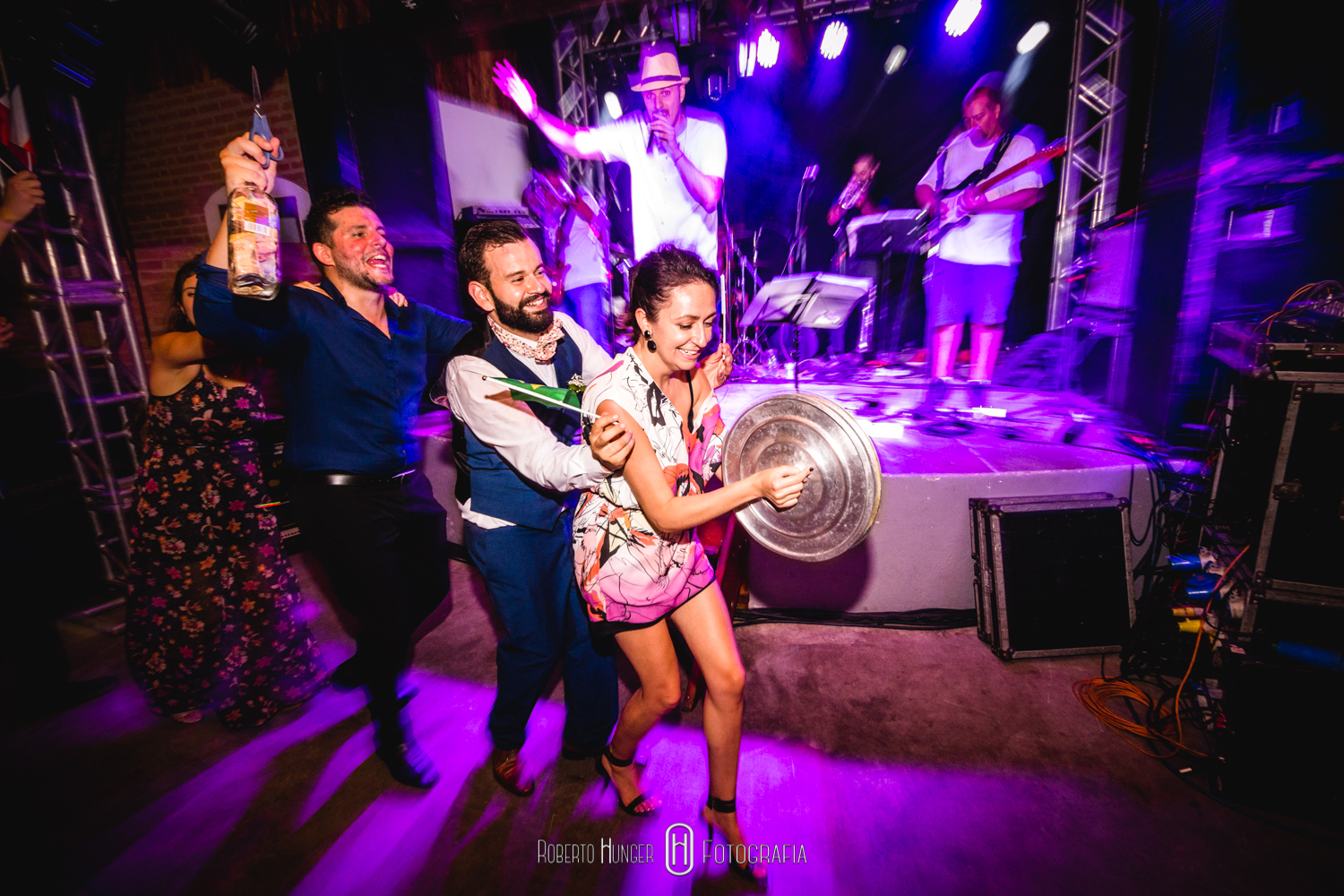 Fotógrafo de casamento em ouro fino e jacutinga, santa rita do sapucai fotografia de 15 anos, fotógrafo pouso alegre e itajubá, lambari e trÊs pontas fotógrafo, Onde casar em Pouso Alegre?, casamento-em-itajubá-minas-gerais, fotografria-de-casamento-itajubá, pouso-alegre-fotos-casamentos, noivas-itajubá, fotógrafo-de-casamentos-pouso-alegre