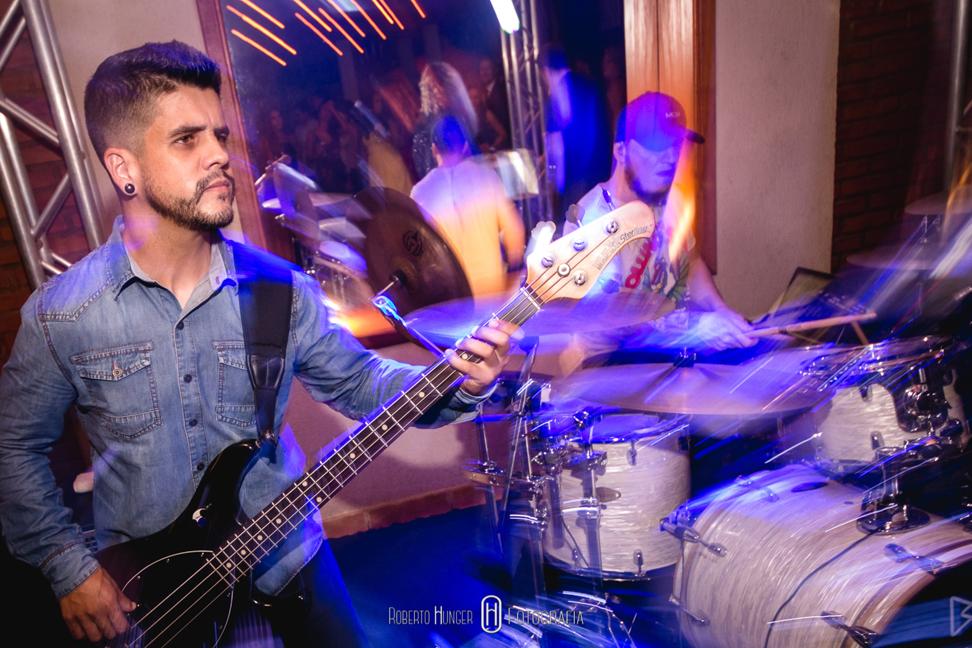 Festa de casamento animada, fotos de festa de casamento com rock and roll, Fotógrafo de casamento em ouro fino e jacutinga, santa rita do sapucai fotografia de 15 anos, fotógrafo pouso alegre e itajubá, lambari e trÊs pontas fotógrafo, Onde casar em Pouso Alegre?, casamento-em-itajubá-minas-gerais, fotografria-de-casamento-itajubá, pouso-alegre-fotos-casamentos, noivas-itajubá, fotógrafo-de-casamentos-pouso-alegre