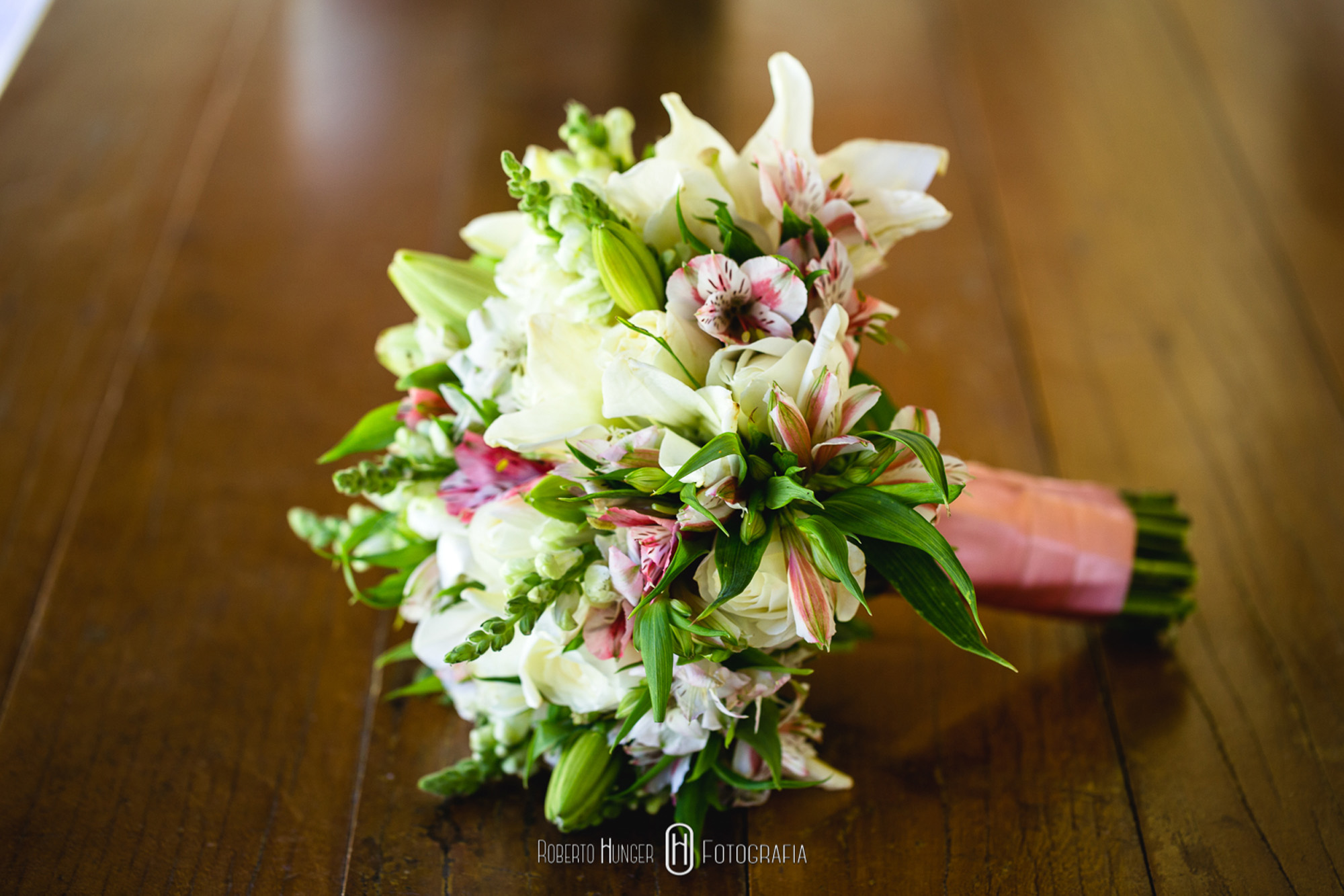 Casamento nas montanhas em Delfim Moreira hotel Serra Bonita, Fotógrafo de casamento em ouro fino e jacutinga, santa rita do sapucai fotografia de 15 anos, fotógrafo pouso alegre e itajubá, lambari e trÊs pontas fotógrafo, Onde casar em Pouso Alegre?, casamento-em-itajubá-minas-gerais, fotografria-de-casamento-itajubá, pouso-alegre-fotos-casamentos, noivas-itajubá, fotógrafo-de-casamentos-pouso-alegre
