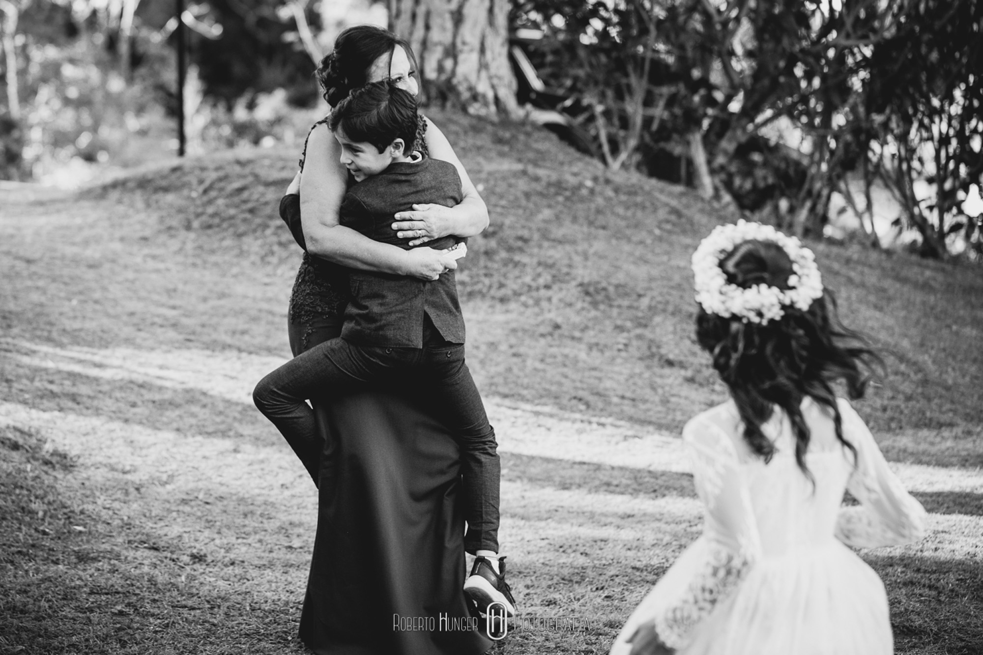 Casamento nas montanhas em Delfim Moreira hotel Serra Bonita, Fotógrafo de casamento em ouro fino e jacutinga, santa rita do sapucai fotografia de 15 anos, fotógrafo pouso alegre e itajubá, lambari e trÊs pontas fotógrafo, Onde casar em Pouso Alegre?, casamento-em-itajubá-minas-gerais, fotografria-de-casamento-itajubá, pouso-alegre-fotos-casamentos, noivas-itajubá, fotógrafo-de-casamentos-pouso-alegre