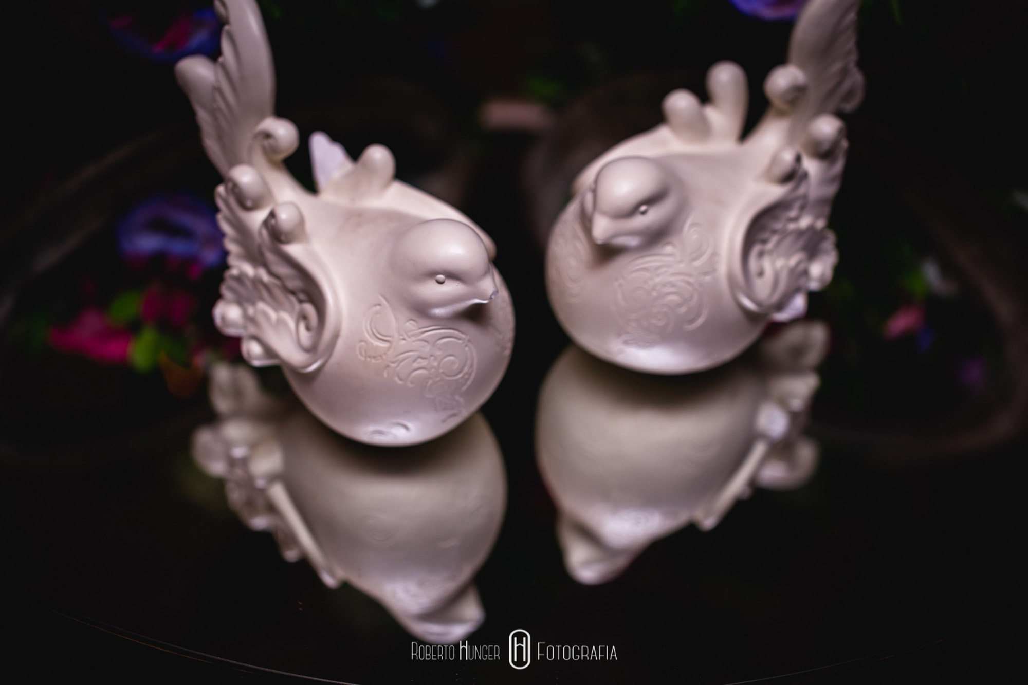 Assessoria e Cerimonial: Ana Faria Fotografia: Roberto Hunger Filmagem: Make a Moment Decoração: Menu Decor Espaço religioso e festa: Hotel Serra Bonita Buffet: Hotel Serra Bonita Bolo e Doces: Elisangela Doces Finos Bar de Caipirinhas: Drinks Bar Lucas Banda: Turne DJ: Felipe Mix Vestido noiva: Júnior Pelissare #noivas2020, #machado , #camanducaia , #bordadamata , #paraisopolis , #santaritadosapucai , #extremamg , #jacutinga, #andradas, #santaritadosapucai, #brasopolis, #monteverde , #poçosdecaldas , #caldas , #itajubá , #cambui , #cambuimg , #pousoalegre , #felizesparasempre , #pirangucu , #itajuba , #noivas2021, #casamento #noiva #noivas #vestidodenoiva #noivos #casamentos #voucasar #noivaspousoalegre