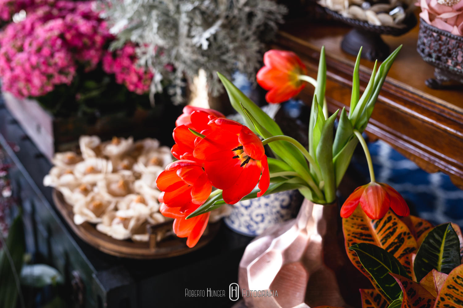 detalhes de decoração de casamento de luxo para eventos no campo, Decoração de casamento, Fazenda e Haras São Bento, decoração de casamento no campo, casamento decorado com flores, decoração de luxo para casamento, casamento de luxo em minas gerais, onde casar em bragança paulista, flores em casamentos, decoração alegre para casamento, noivas 2020, noivas 2021