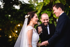 Fotografia: Roberto Hunger Fotografia ; Fazenda e Haras São Bento ; cerimonial: Primas Cerimonial; Celebrante: Edu Toledo;Make/Cabelo: Juninho Makehair; Buffet: Buffet Hernandes Gastronomia; Doce de Leite Bem-casaderia; Regina Bolos; Banda Tribals; Pertrini Wedding Band; Vestido: Casamarela (@casamarelanoivas); Araujo’s Bartenders; Kombi Pics