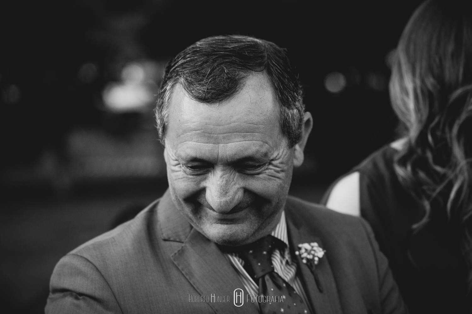 Fotografia: Roberto Hunger Fotografia ; Fazenda e Haras São Bento ; cerimonial: Primas Cerimonial; Celebrante: Edu Toledo;Make/Cabelo: Juninho Makehair; Buffet: Buffet Hernandes Gastronomia; Doce de Leite Bem-casaderia; Regina Bolos; Banda Tribals; Pertrini Wedding Band; Vestido: Casamarela (@casamarelanoivas); Araujo’s Bartenders; Kombi Pics