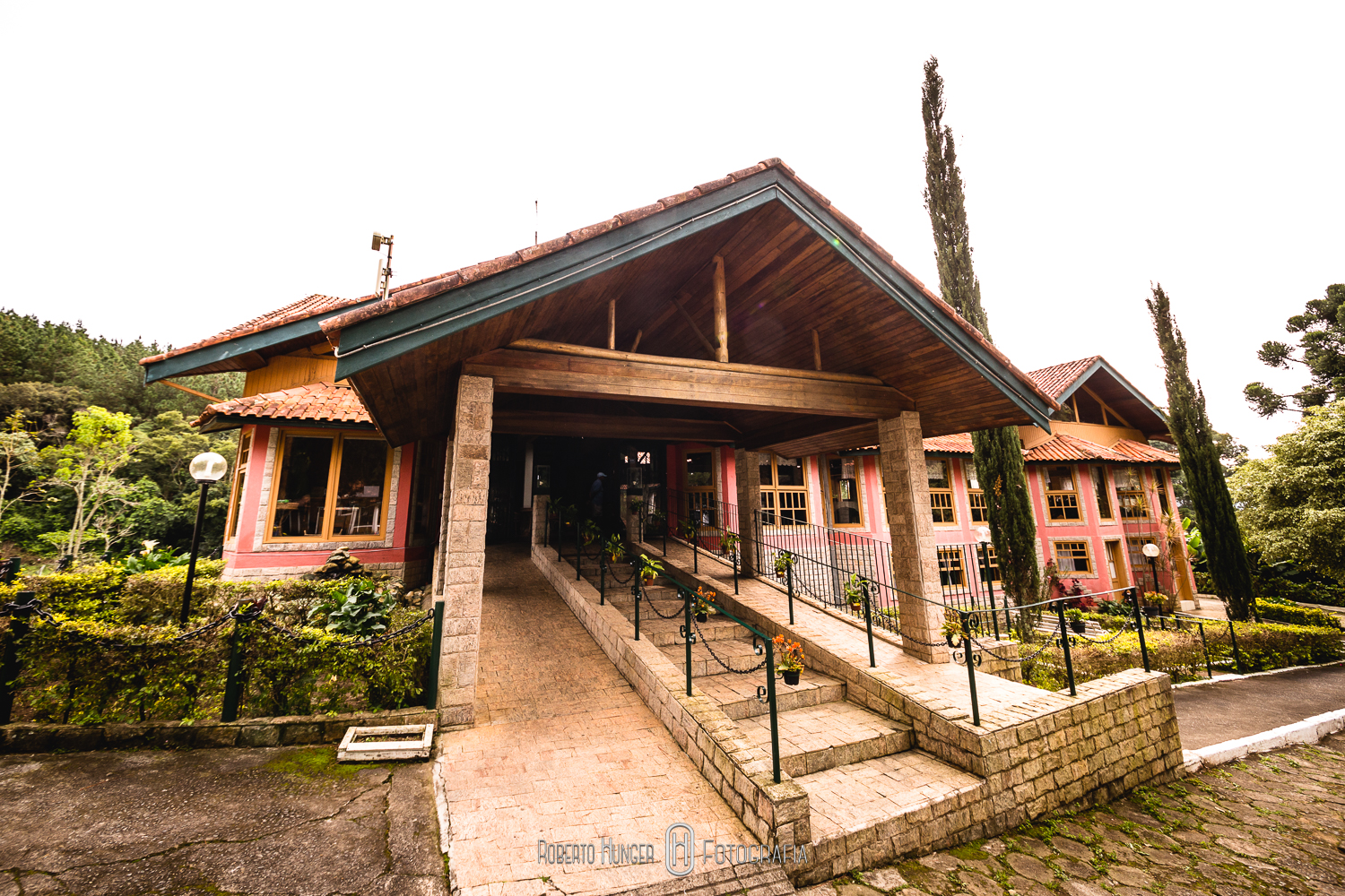 Casamento nas montanhas em Delfim Moreira hotel Serra Bonita, Fotógrafo de casamento em ouro fino e jacutinga, santa rita do sapucai fotografia de 15 anos, fotógrafo pouso alegre e itajubá, lambari e trÊs pontas fotógrafo, Onde casar em Pouso Alegre?, casamento-em-itajubá-minas-gerais, fotografria-de-casamento-itajubá, pouso-alegre-fotos-casamentos, noivas-itajubá, fotógrafo-de-casamentos-pouso-alegre