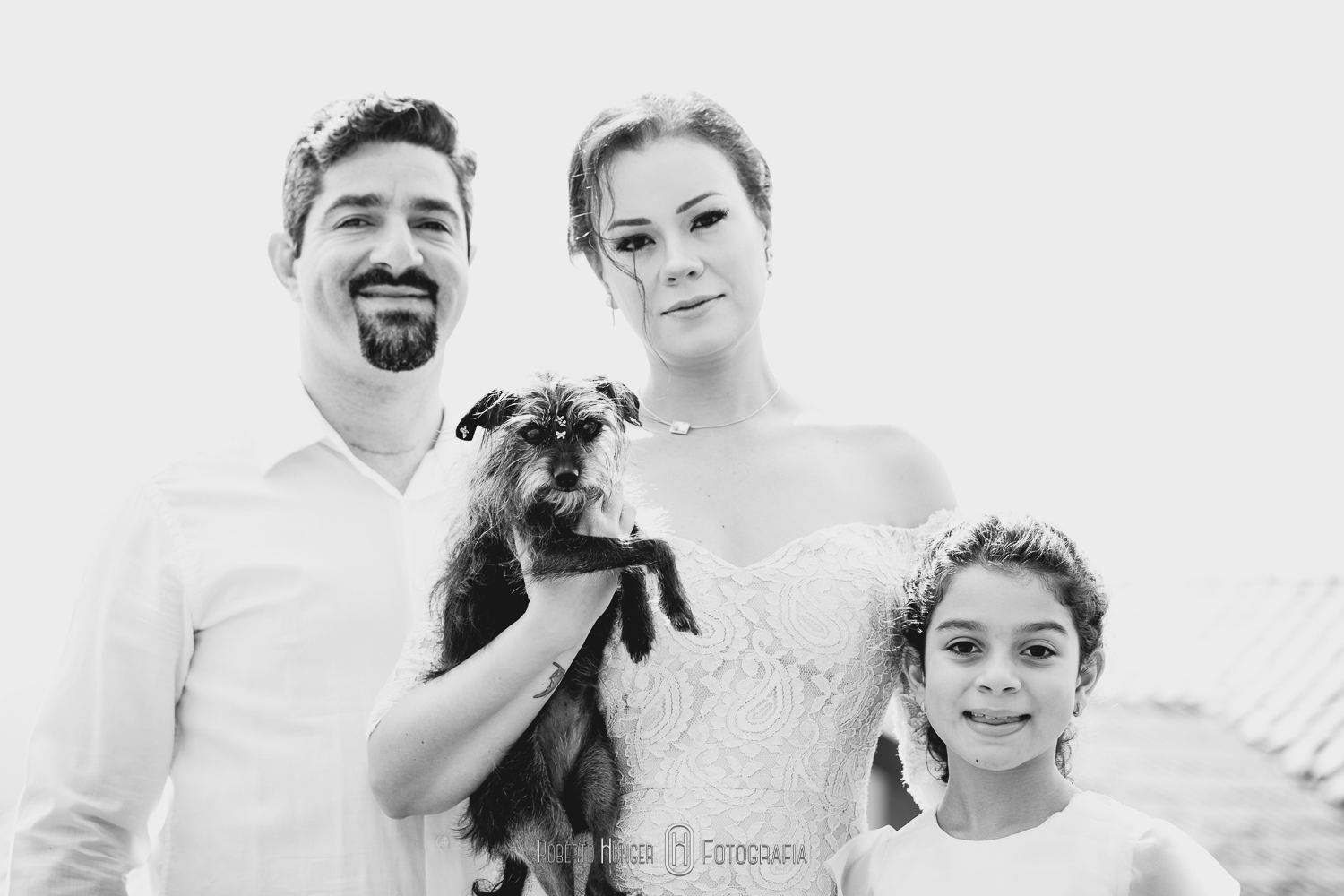 cachorros em casamentos, fotografia de cachorro em casamento, noiva e cachorro em casamento, fotografia de casamento sul de minas gerais, roberto hunger fotografia, delfim moreira casamentos