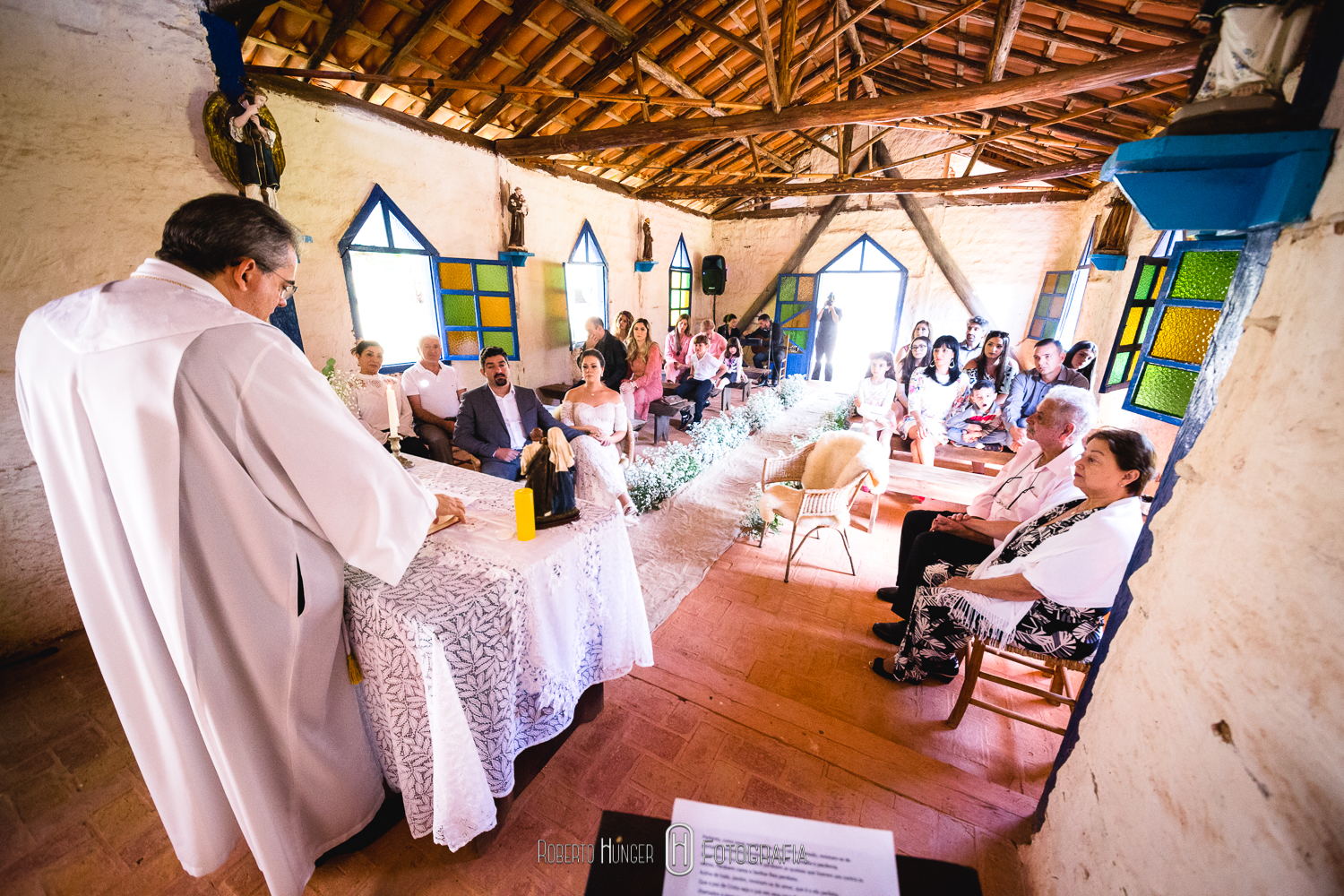 fotos de casamento emocionantes, bodas de zinco criativa, mini wedding nas montanhas, casamento rústico e chique , fotógrafo mineiro de casamento