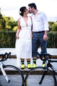 noiva e noivo ciclistas, bicicletas em casamentos, casal ciclista, casando nas montanhas, hotel serra bonita fotos, casamentos minas gerais