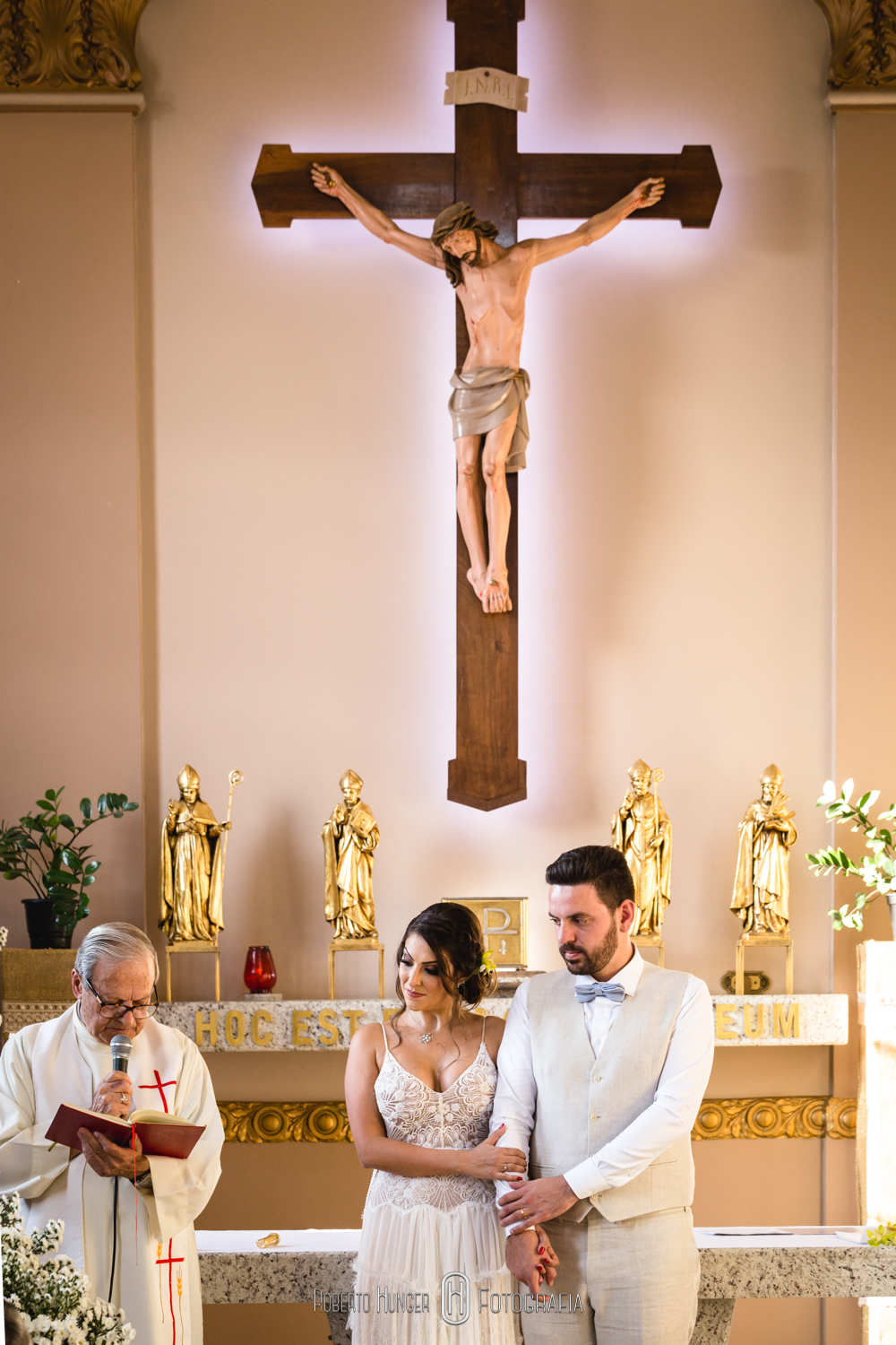 asamento em minas gerais, fotógrafo de casamento mineiro, casamentos em minas gerais, casamento intimista, casamento em pouso alegre e itajubá, cambui e camanducaia fotógrafo, fotos sul de minas gerais eventos, roberto hunger fotografia, monte verde casamentos na montanha