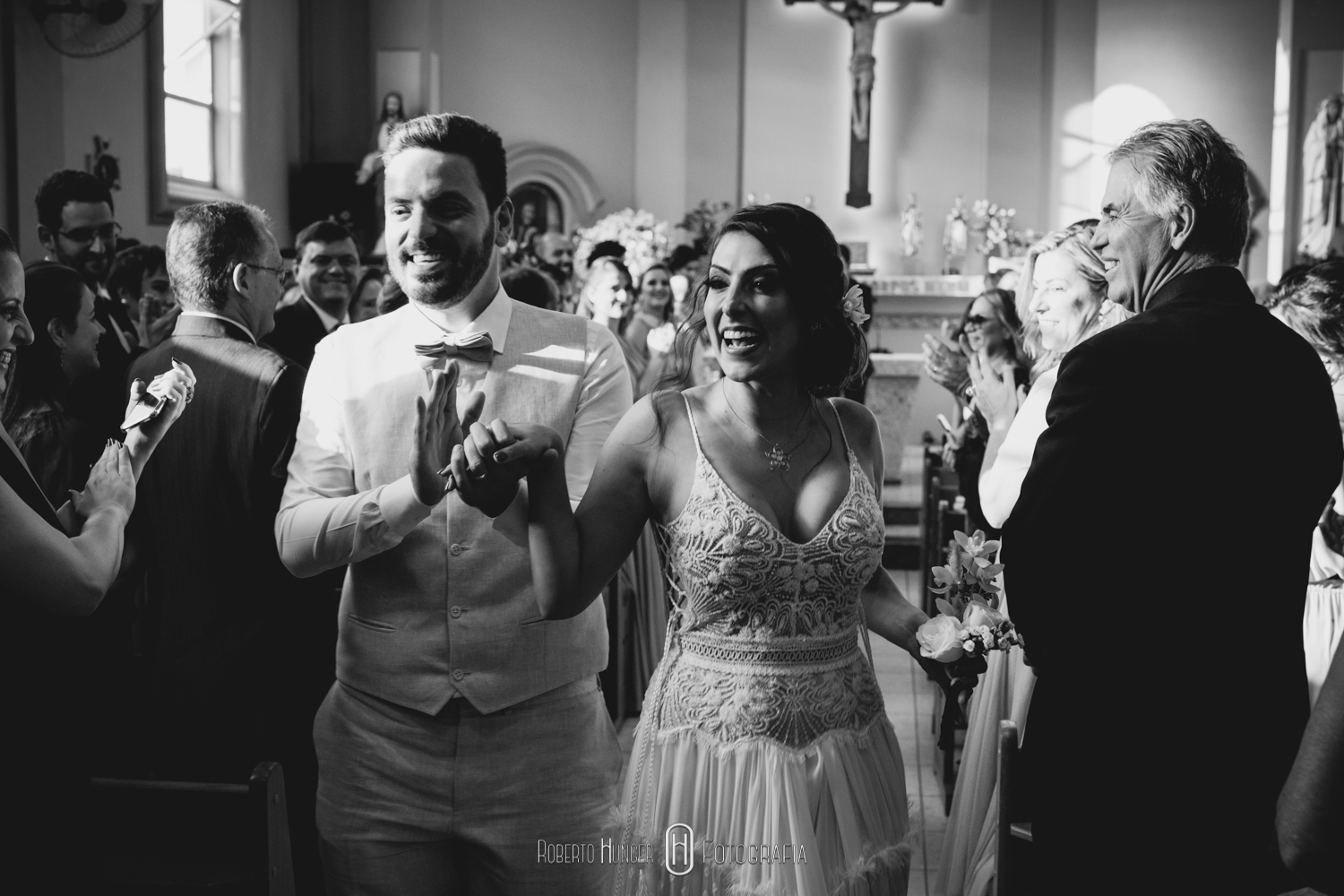 fotografia de casamento colégio são josé em pouso alegre, capela são josé em pouso alegre, fotógrafo de casamento em pouso alegre, minas gerais fotógrafo, fotos de casamento em pouso alegre, fotógrafo de casamentos e eventos na cidade pouso alegre, vestidos de casamento pouso alegre, onde casar em pouso alegre?