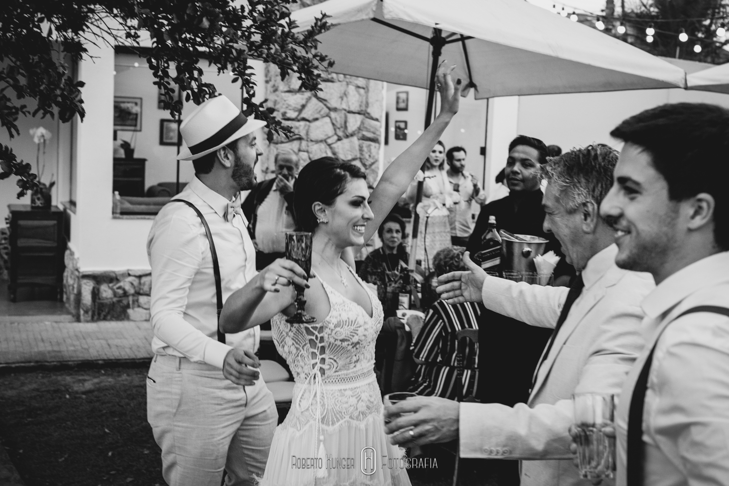 festa de casamento em casa, casamento dentro de casa. Casando em casa, decoração de casamento para cerimônias em casa.