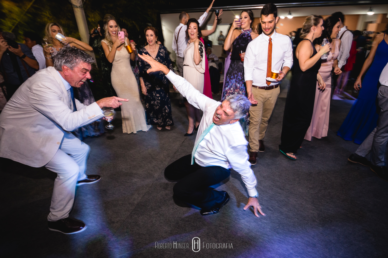 fotografia de casamento colégio são josé em pouso alegre, capela são josé em pouso alegre, fotógrafo de casamento em pouso alegre, minas gerais fotógrafo, fotos de casamento em pouso alegre, fotógrafo de casamentos e eventos na cidade pouso alegre, vestidos de casamento pouso alegre, onde casar em pouso alegre?