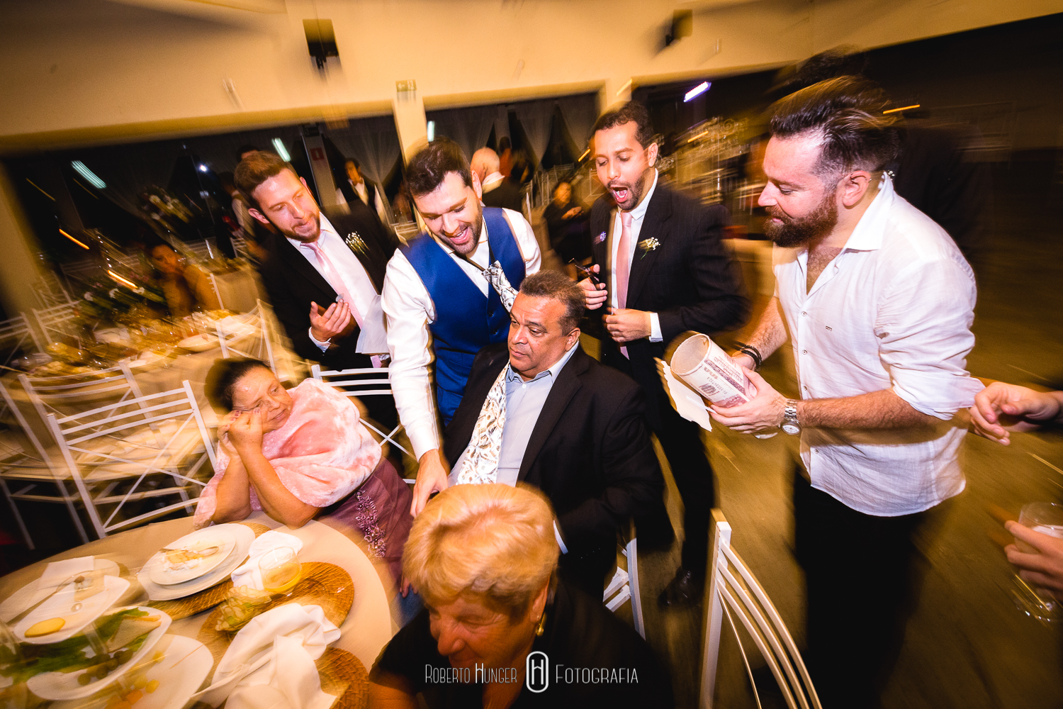 decoração de casamento no campo rustico, fotos casamentos lindos no campo, Fotógrafo de casamento em pouso alegre e itajubá, itajubá e piranguçu fotos de casamento, delfim moreira fotografia de casamentos, fotógrafo minas gerais e pouso alegre, lambari e são lourenço fotografia de casamentos, fotos lindas de casamentos, fotos de casamentos simples, onde casar em itajubá?