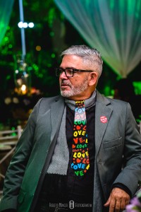 Cerimônia: Paróquia Nossa Senhora da Soledade Recepção: Xandi Campestre Barman: Ueslei Vincius Buffet: Xandi Gomes Cabine de fotos: EU NA FOTO - Cabine Cerimonial: Cerimonial Rafael Guedes Cerimonial, André Borges, Glauco Estevam, Fernanda Santos Dj: Mateus Costa Decoração: Menu Decor Saulo Ramon Gentil Emerson Baxinho; Dia da Noiva: Villa Venuta Doces, bem-casados e bolo cenográfico: Soraya Mouallem; Fotografia: Roberto Hunger Junior & Jonaan Carvalho Filmagem: Eternize Films Julio Cesar Silva Douglas Barbosa Hair: Simone Peres Make: Bruna Siqueira Papelaria: 1º Atto Convites Vestido da noiva: Nova Noiva