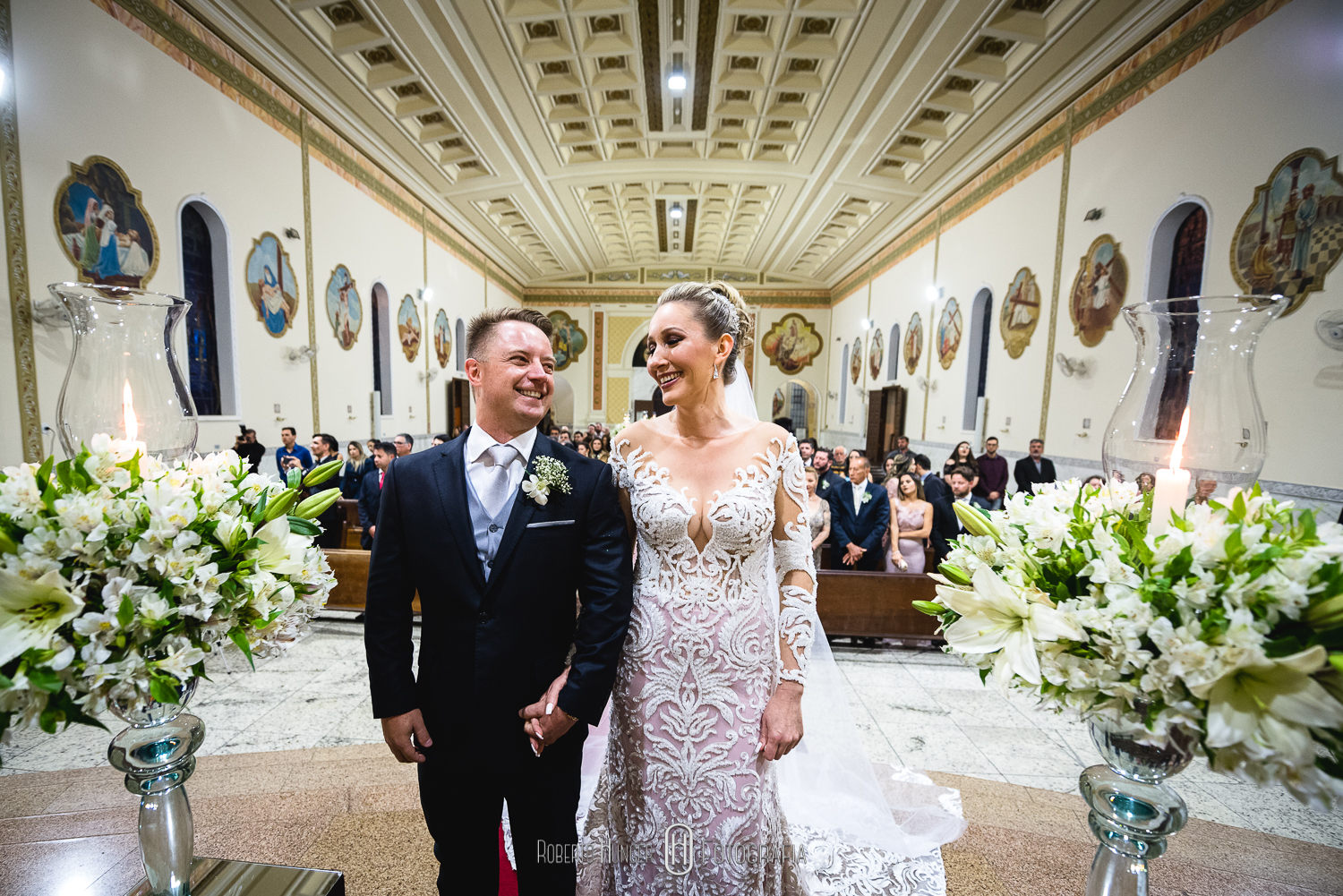casamento católico em igrejas de minas gerais, casamento católico ao ar livre, casamento catolico entrada na igreja, cambui igreja matriz cerimônias de casamento