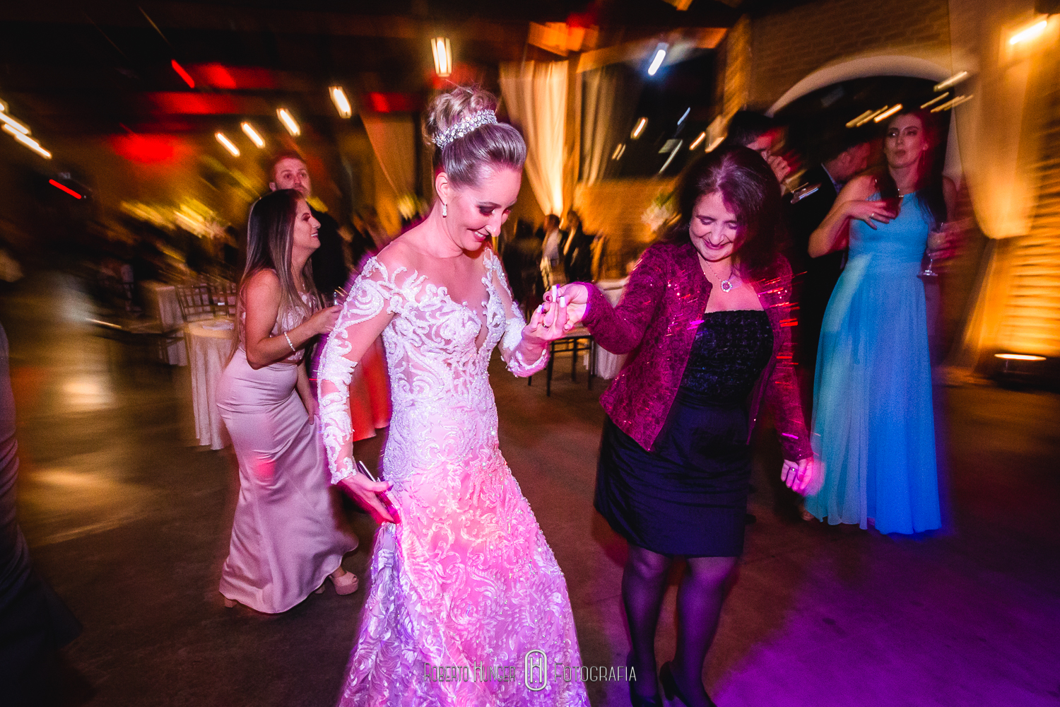 casamento-monte-verde-fotos, Roberto-hunger-fotografo, fotos-de-casamento, fotografia-de-casamento-sul-de-minas, monte-verde-casamentos, Casamentos em Monte Verde, Sul de Minas Gerais fotografia de casamento, pouso alegre fotógrafo, sul de minas onde casar, fotografia de casamento pouso alegre e região, cambui minas gerais casamentos, borda da mata fotografia de casamento, fotógrafo paulista que atua em minas, fotógrafo para casamento no campo, casando em monte verde, hotel pousada para casamento em minas gerais, varginha casamentos, alfenas e machado fotografia de casamento, álbuns de casamentos itajubá e paraisópoles, brasópolis casamentos