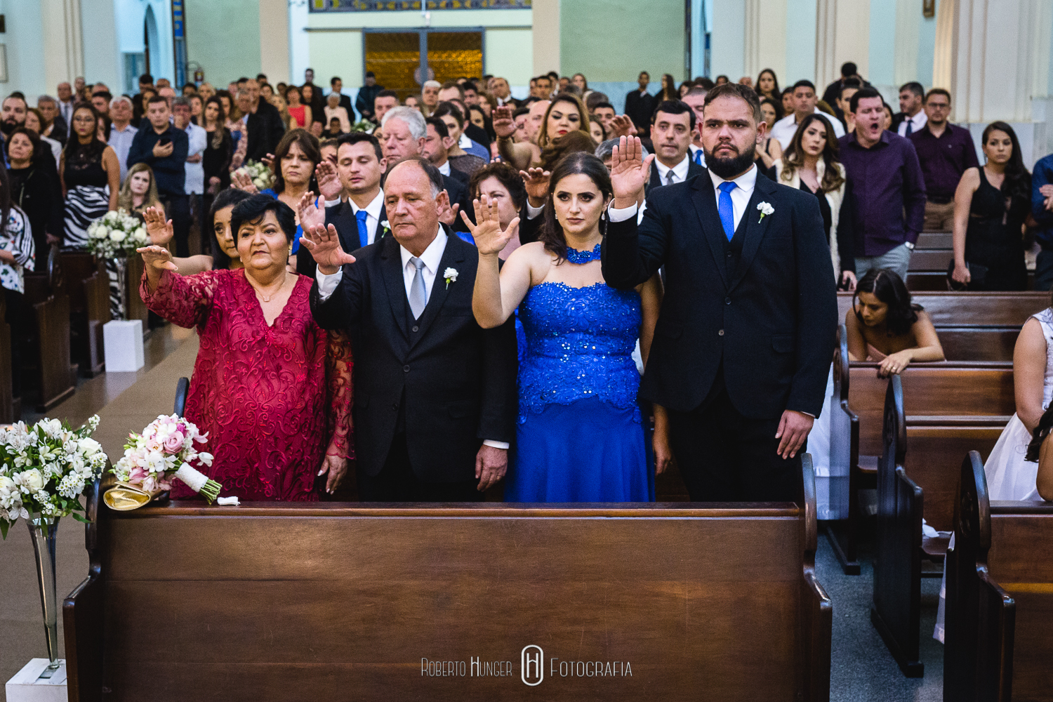 casamentos fotografia itajubá noiva, noivas 2020 , casamentos 2021, pouso alegre fotógrafo, sul de minas onde casar, igrejas noiva casando, fotógrafo