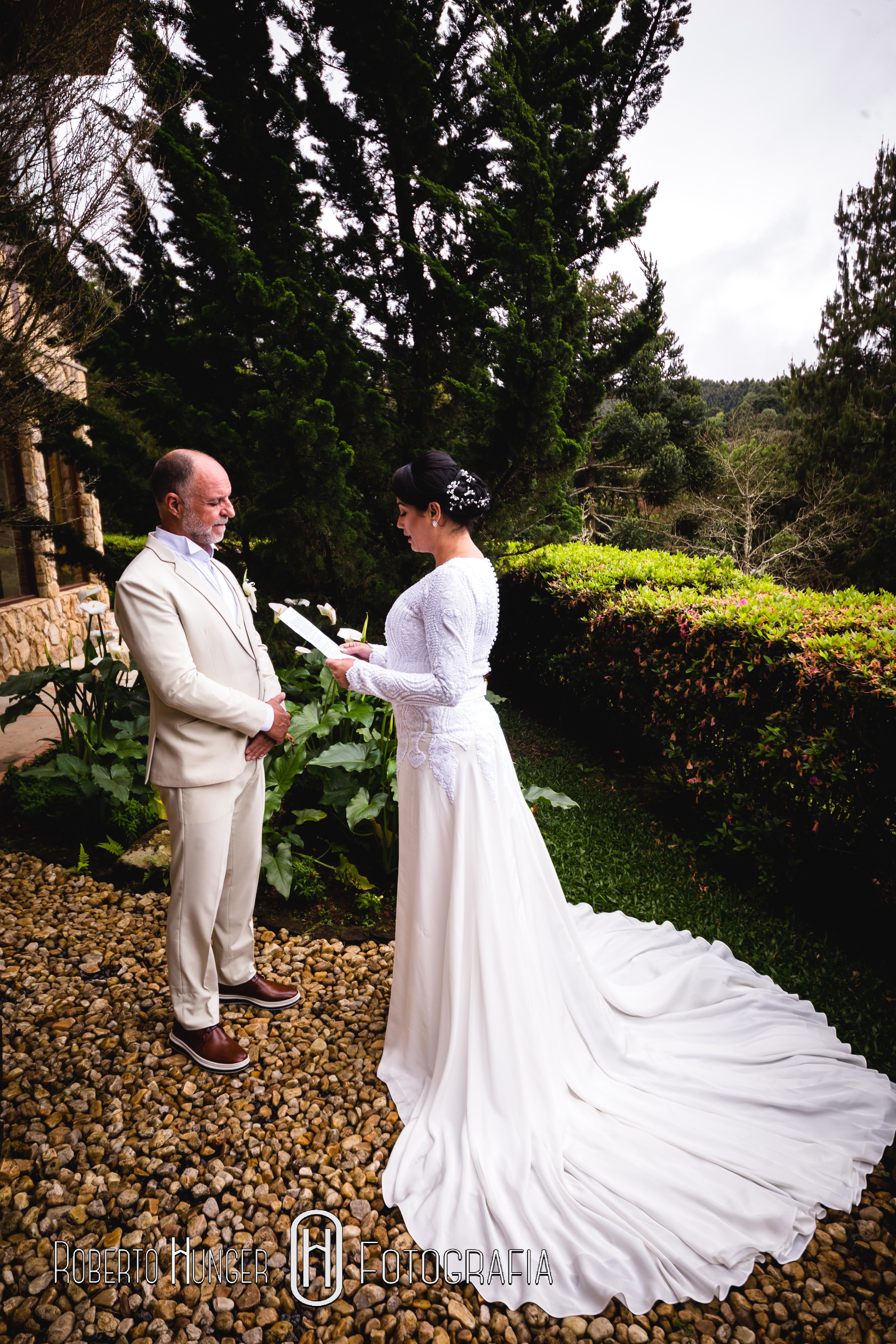 casamento budita zen, zen casamento, Elopement Wedding budista, fotos monte verde casamento lindo, casamento em monte verde hotel Hotel Meissner Hof, casando no campo, casando na chuva