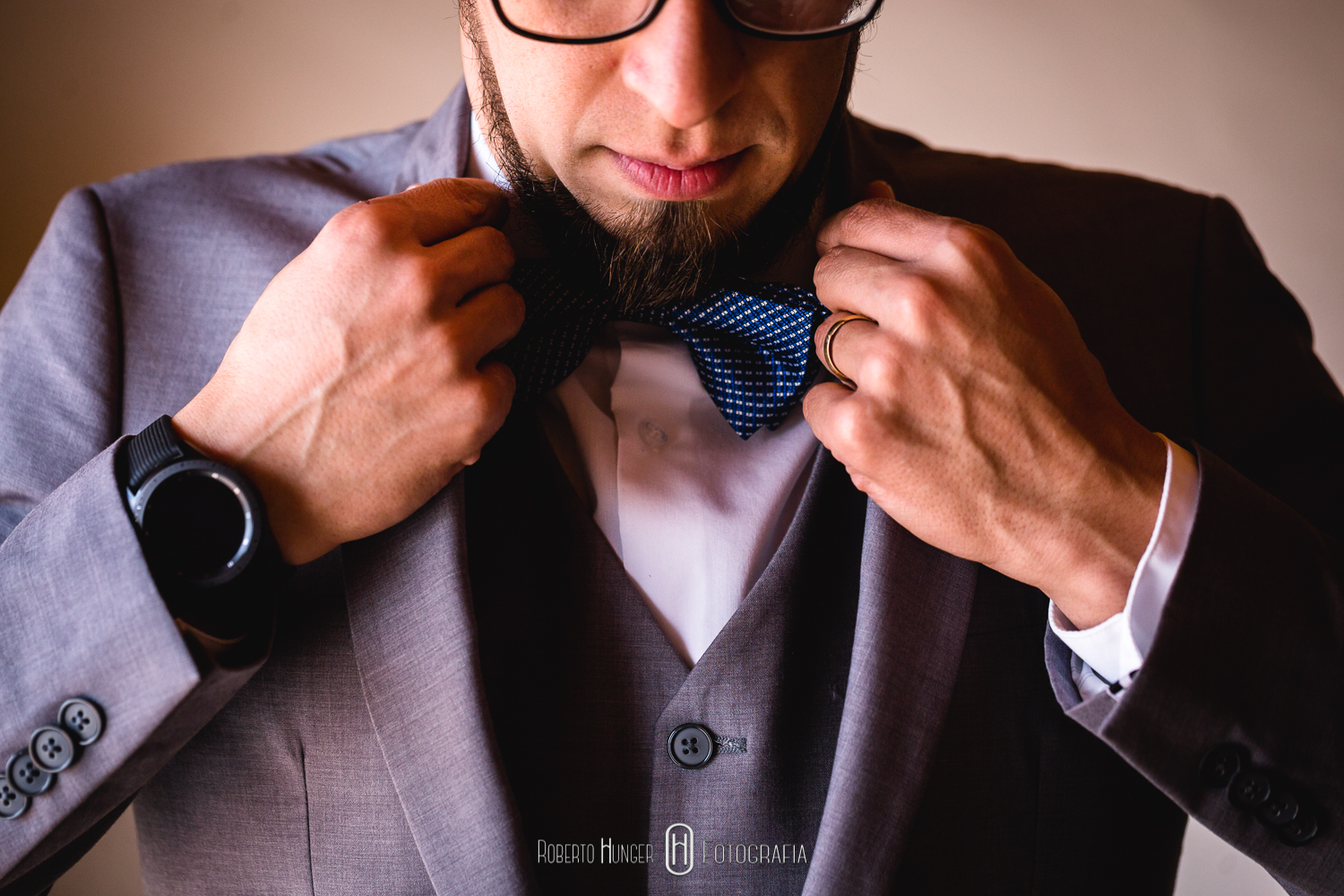 Elopement Wedding é um estilo de casamento no qual o noivo e a noiva optam por viajar para algum lugar distante ou fora da cidade e casar sem avisar a família e amigos